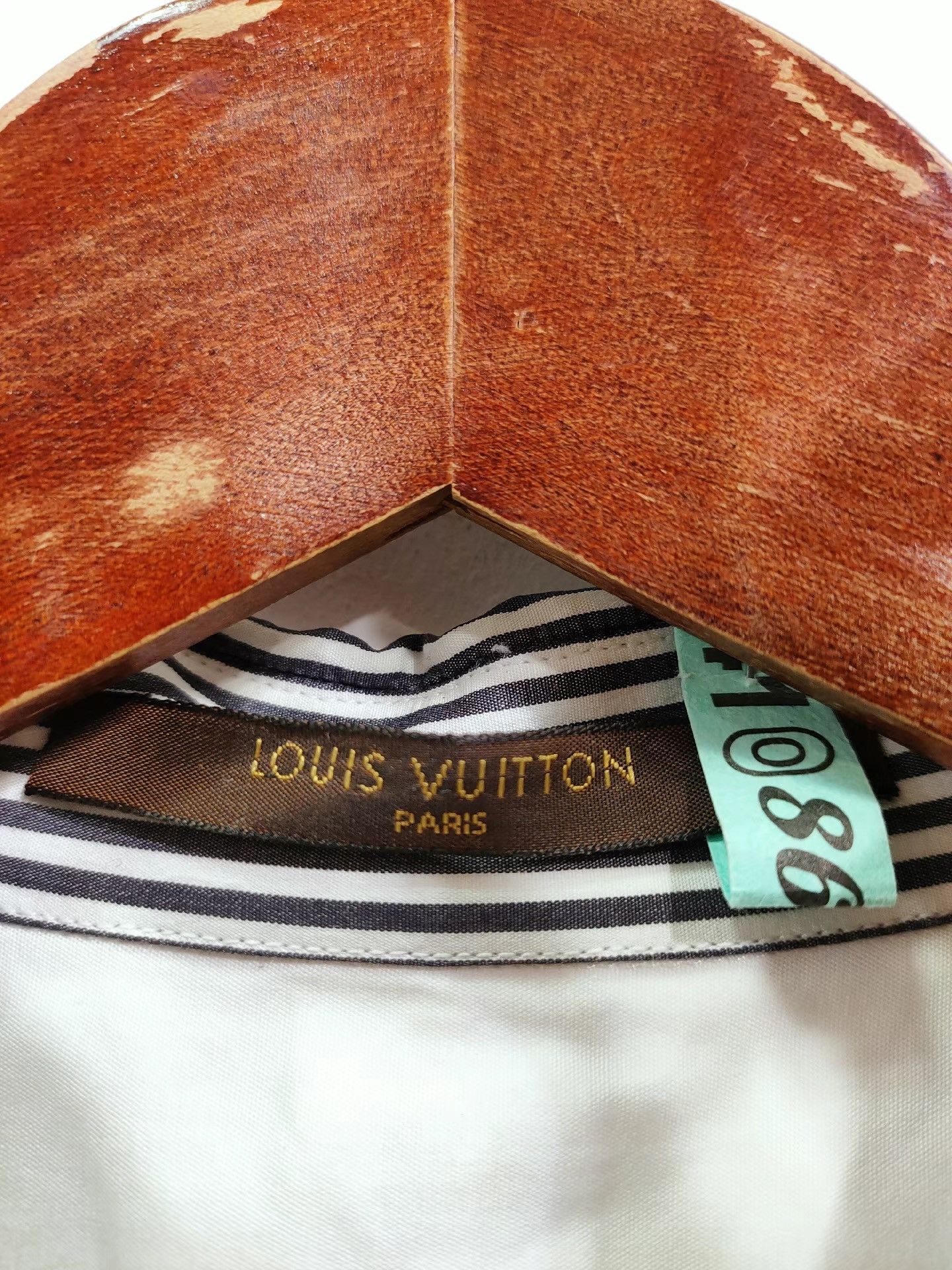 Louis Vuitton Louis Vuitton Men's Long Sleeve White Shirt K29 Size US XS / EU 42 / 0 - 3 Thumbnail