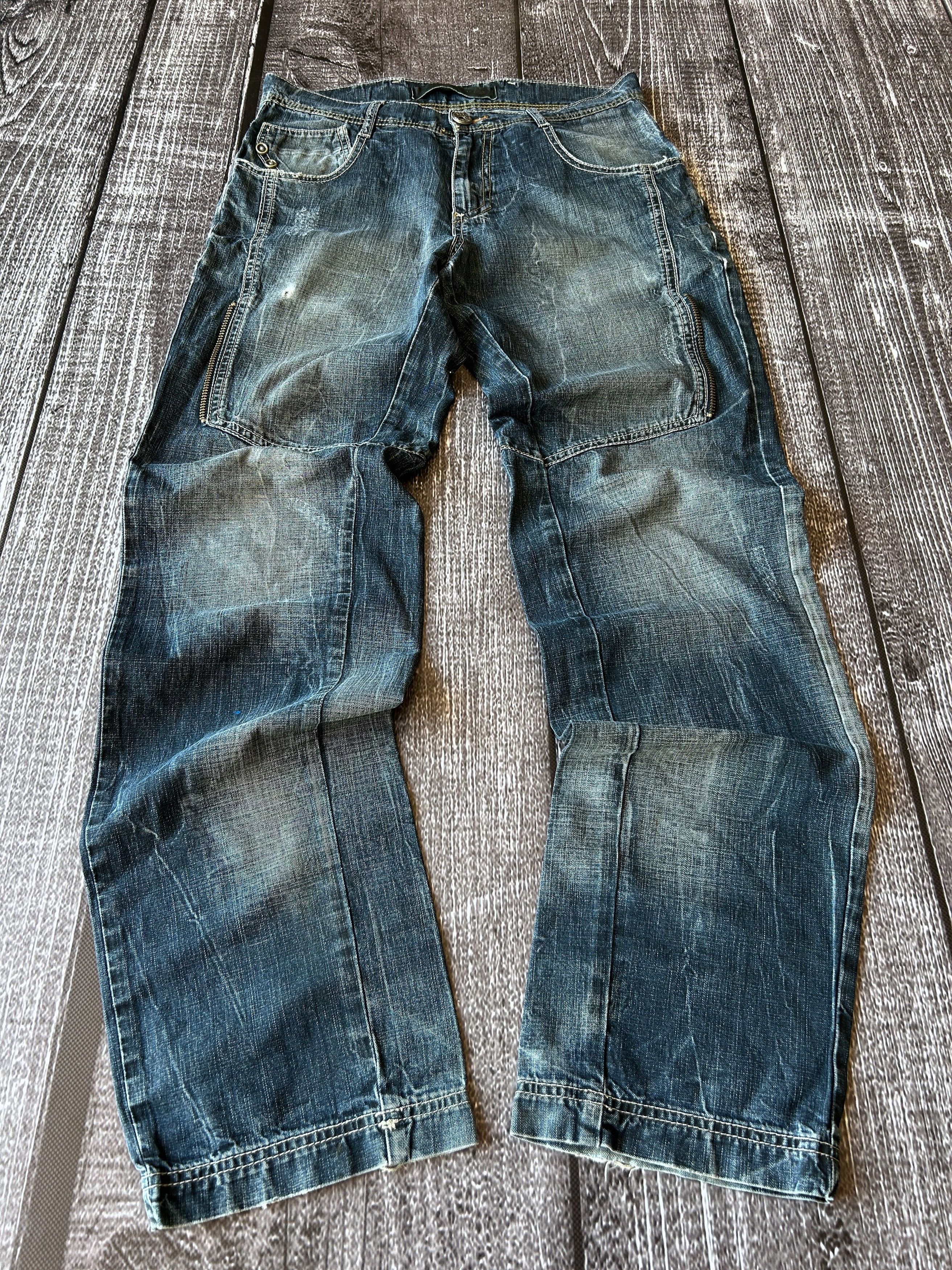 Vintage Vintage Faded Denim Jeans Zip Pocket Biker Skate Y2K Style Size US 32 / EU 48 - 2 Thumbnail