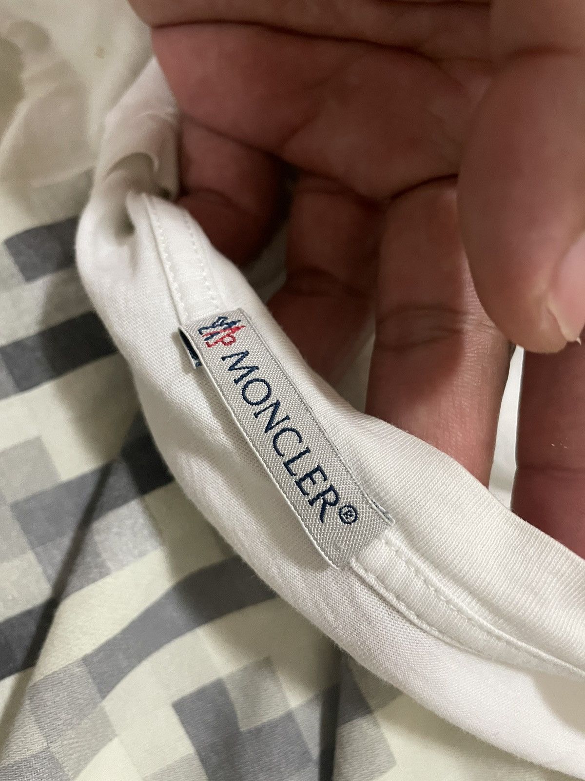 Designer × Moncler Moncler Big Logo Tshirt Size US S / EU 44-46 / 1 - 4 Thumbnail