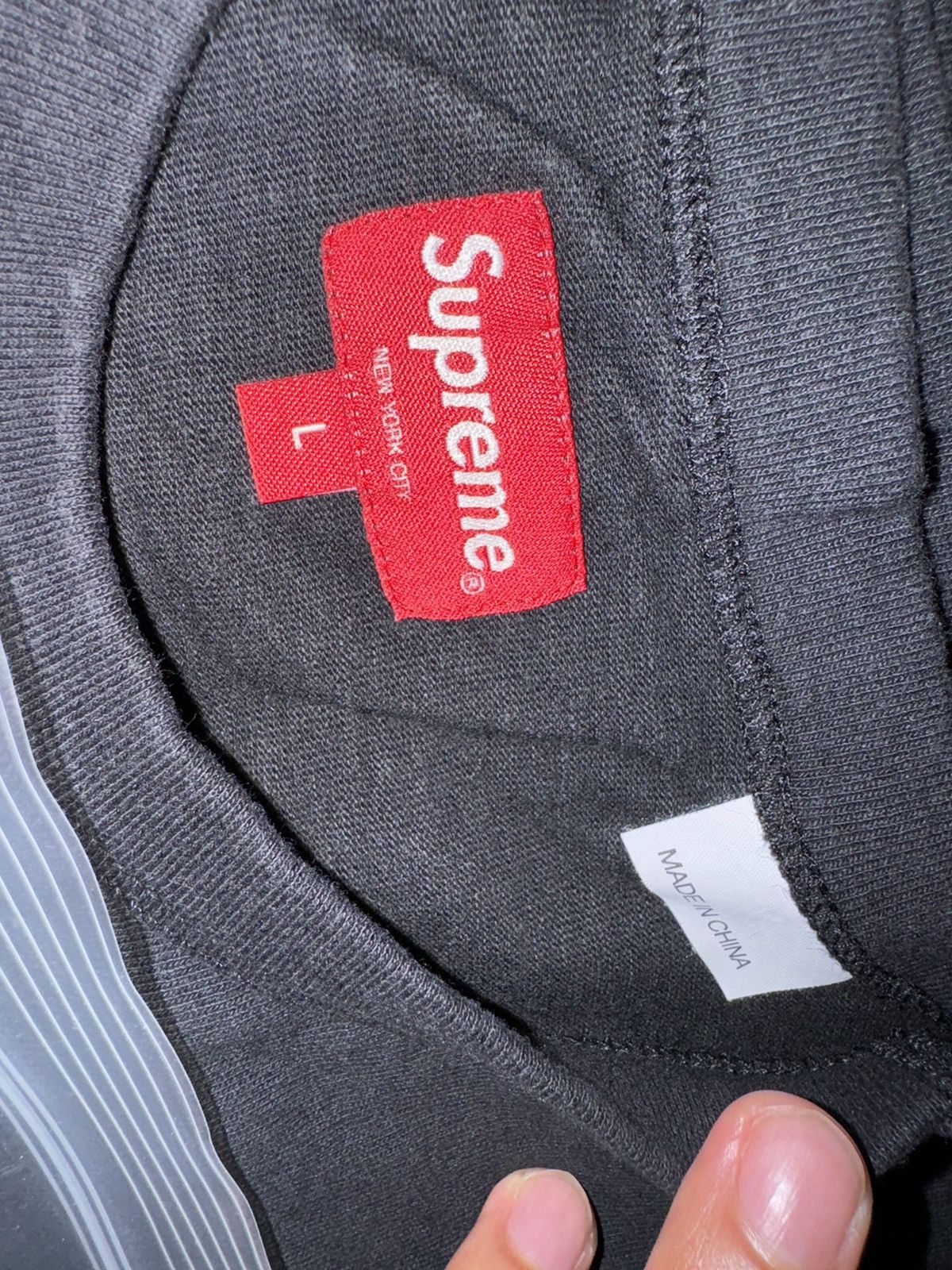 Supreme Supreme One Two, Fuck You Size US L / EU 52-54 / 3 - 2 Thumbnail