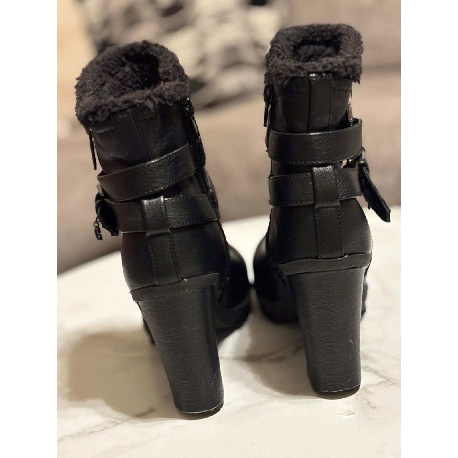 Guess Guess Size 7.5 Womens Leather Fur Boots Size US 7.5 / IT 37.5 - 5 Thumbnail