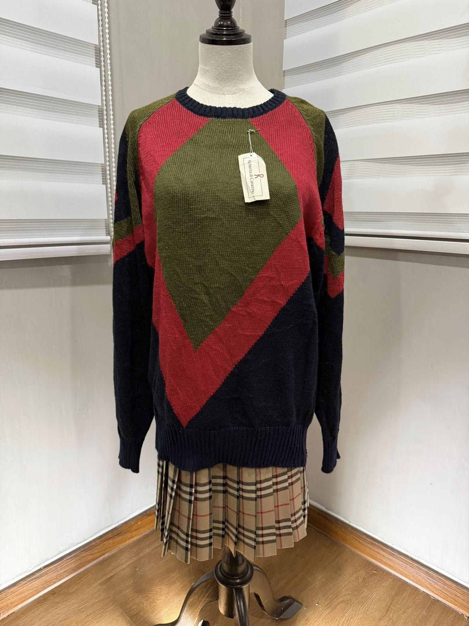 Roberta di Camerino Vintage Roberta di Camerino cardigan M 2255 Size US M / EU 48-50 / 2 - 1 Thumbnail