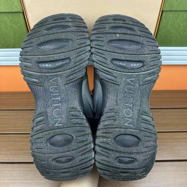 Louis Vuitton Louis Vuitton LV Runaway Dad Sneakers in Black and Green-2 Size US 8.5 / EU 41-42 - 7 Thumbnail