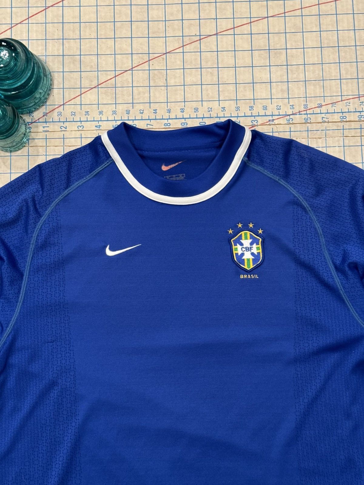 Nike Vintage Nike Brazil Away Jersey Blue 2000-01 Size Medium Size US M / EU 48-50 / 2 - 6 Thumbnail