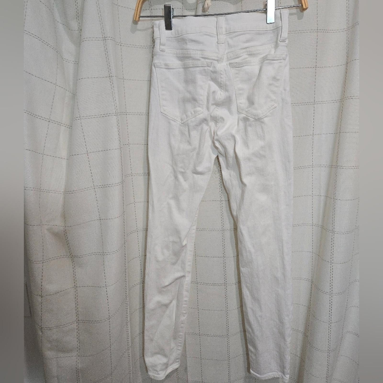 J.Crew J Crew 9" Mid-Rise Skinny Jean in Signature Stretch Size 24" / US 00 / IT 34 - 6 Thumbnail