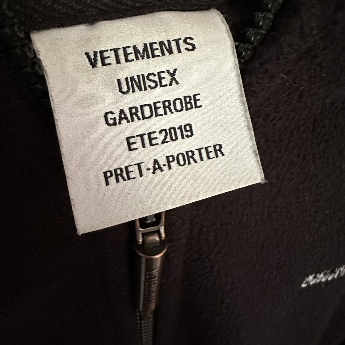 Vetements Vetements Gimp Bullet Fleece Zip Up hoodie SS18 Size US L / EU 52-54 / 3 - 10 Thumbnail