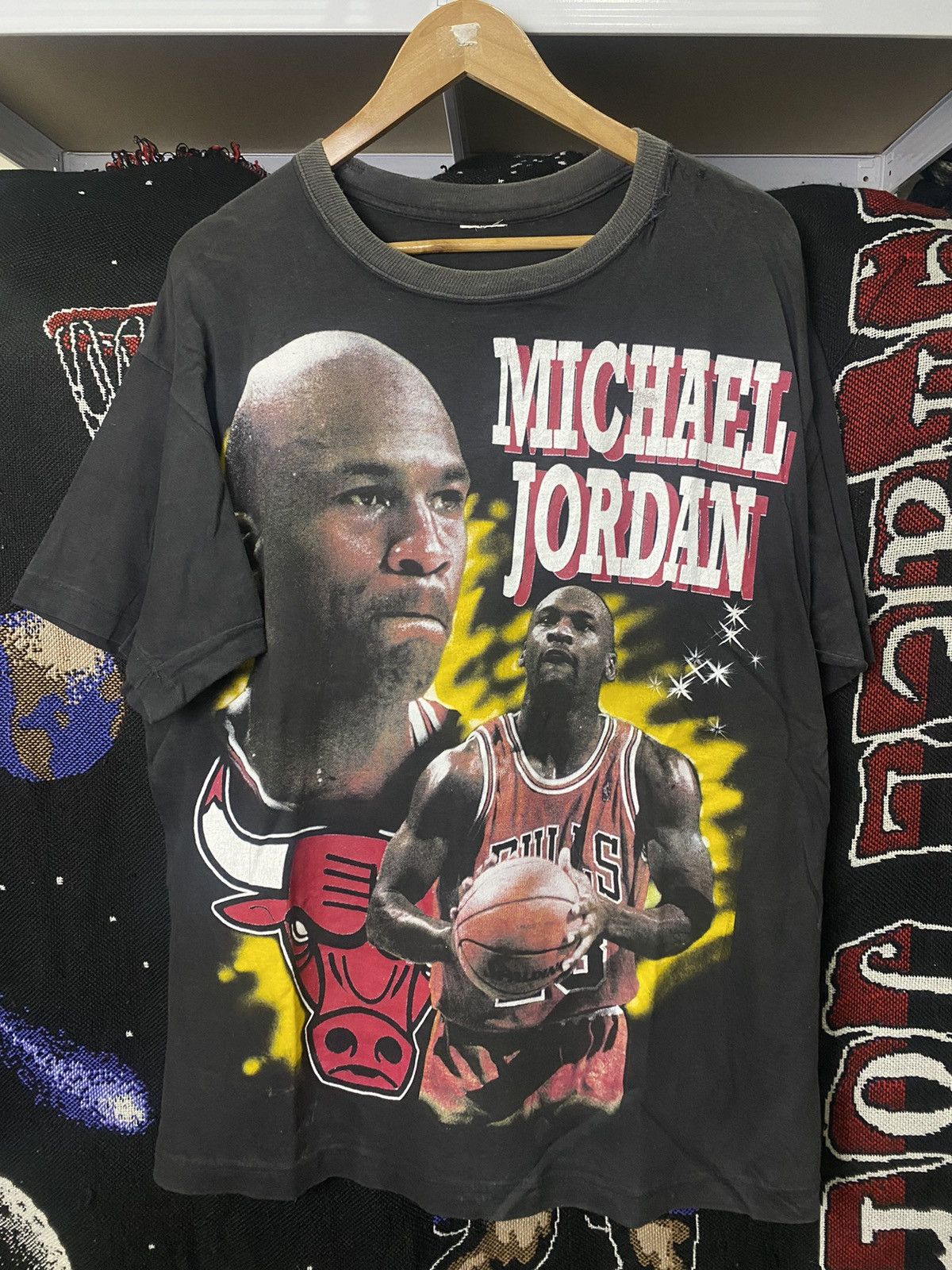 Rap Tees Vintage Michael Jordan Raptee 90s Size US XL / EU 56 / 4 - 1 Thumbnail