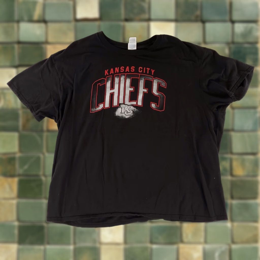 Delta VINTAGE Kansas City Chiefs T Shirt Black NFL Mens XXXL Y2K Size US XXL / EU 58 / 5 - 1 Thumbnail