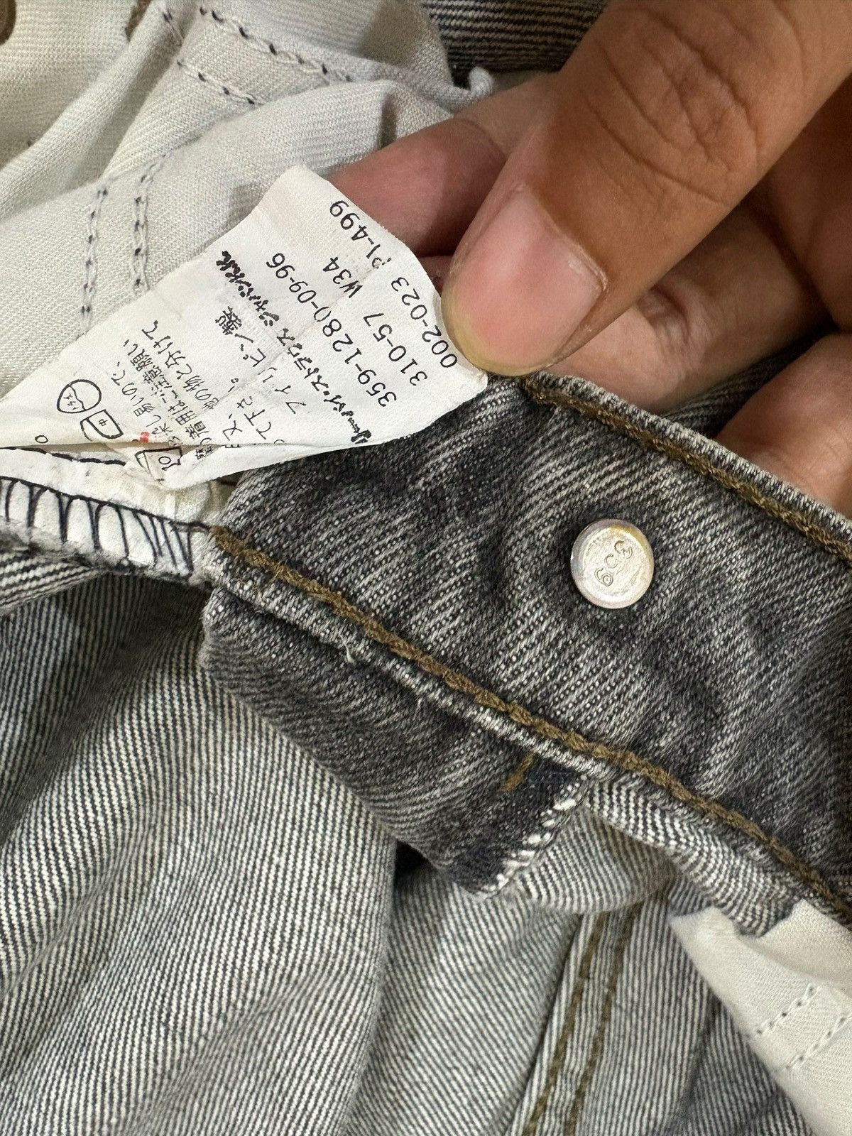 Levi's Vintage 90s Levis 310 Orange Tab Charcoal Wash Distress Jean Size US 34 / EU 50 - 10 Thumbnail