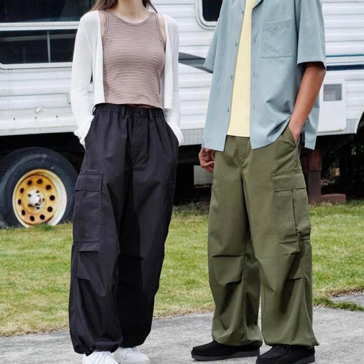 Japanese Brand NEEDGONE📦 GU Superwide Cargo Ballon Pants - Olive Size US 30 / EU 46 - 2 Thumbnail