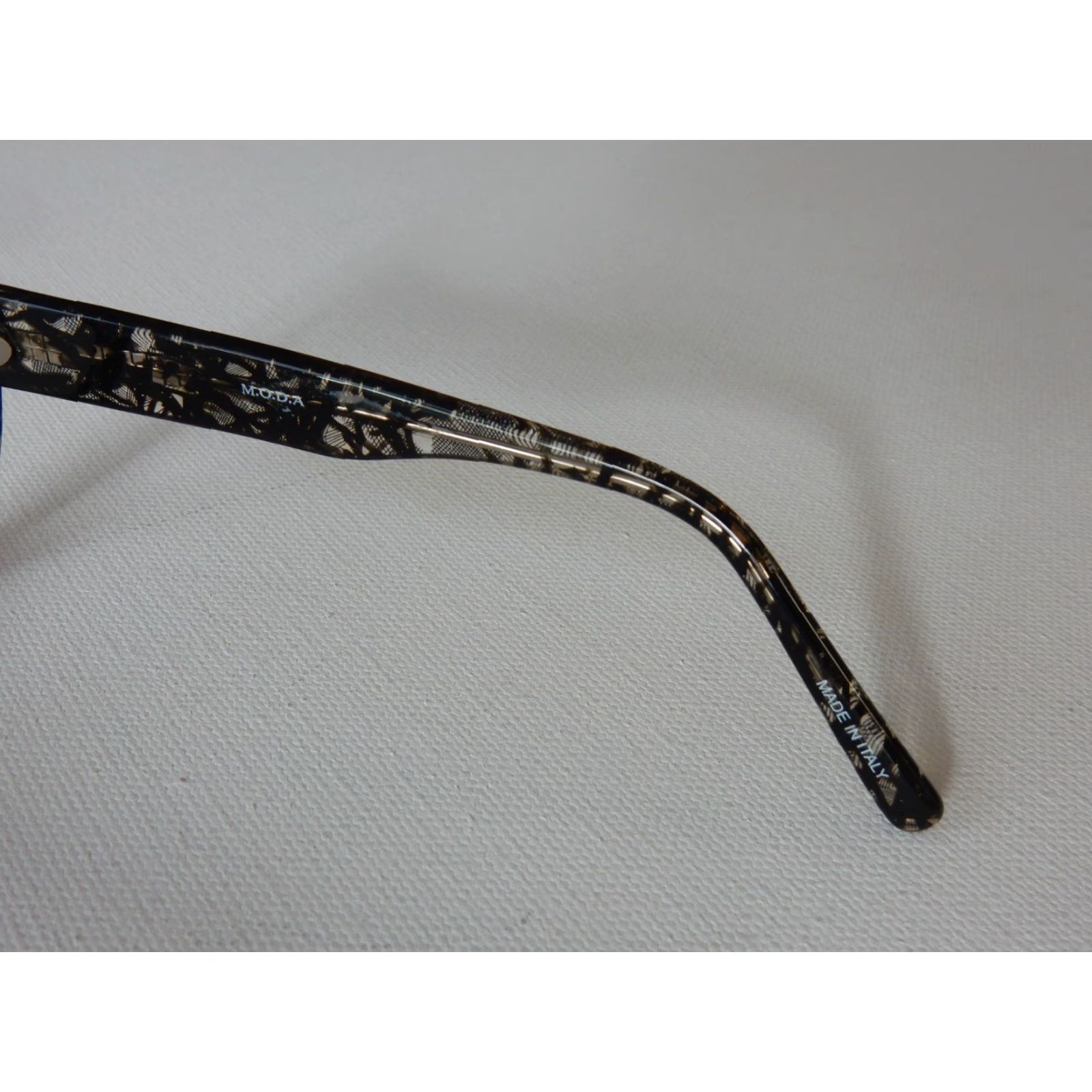 Frame MODA Sunglasses Frames Women Black 57-17-135 IM108 BLKLC Small Scratches Cleanable Size ONE SIZE - 6 Thumbnail