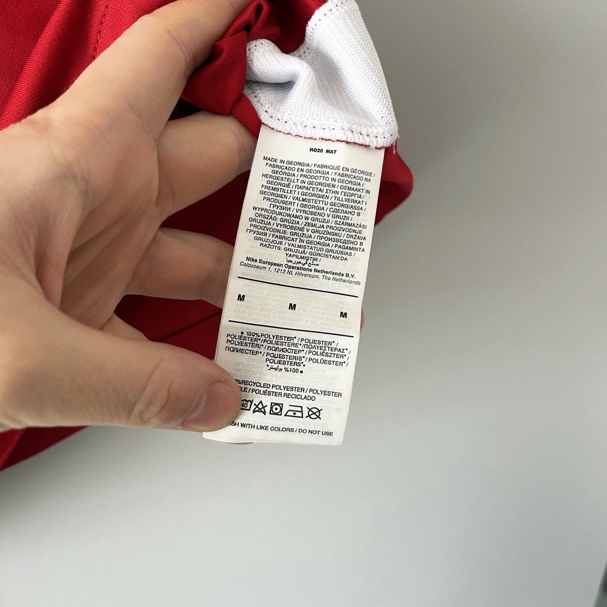 Nike Liverpool jersey 2020 2021 nike Size US M / EU 48-50 / 2 - 5 Thumbnail