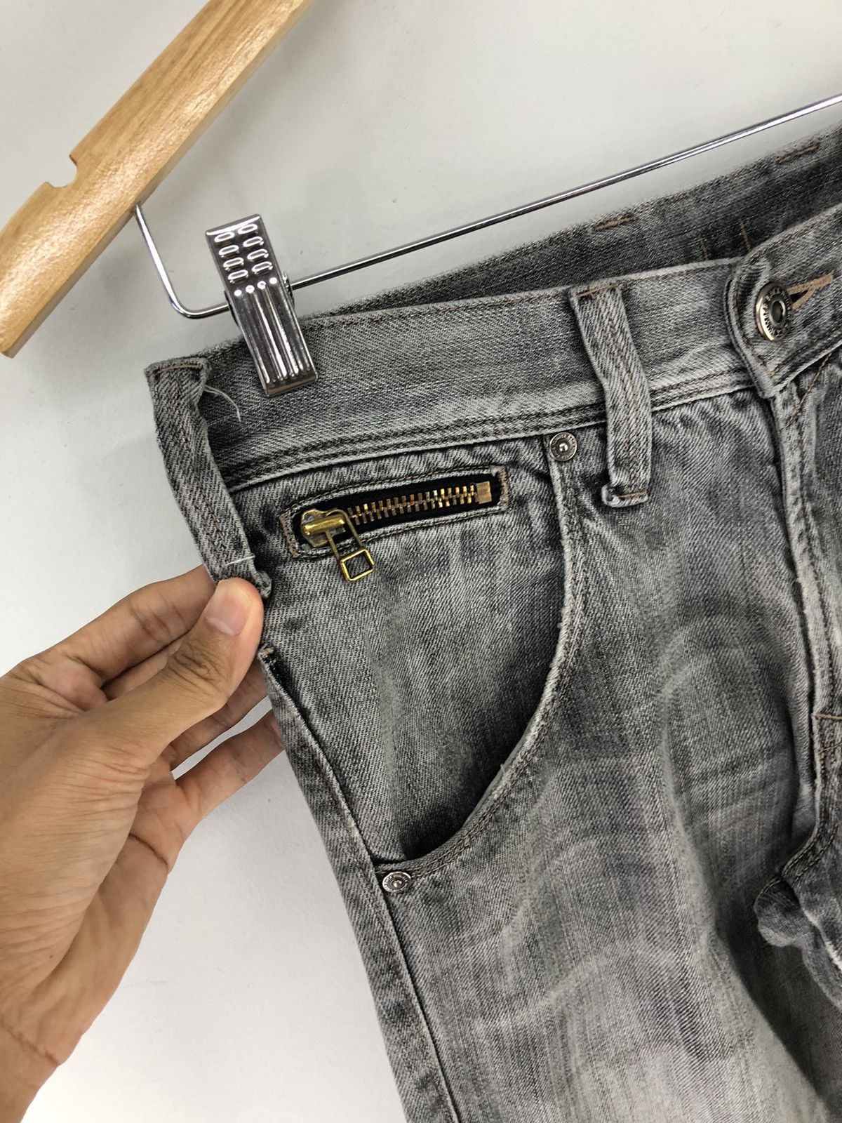 Japanese Brand × Seditionaries Japanese Brand Back Number Buckle Back Light Wash Jeans Size US 28 / EU 44 - 6 Thumbnail