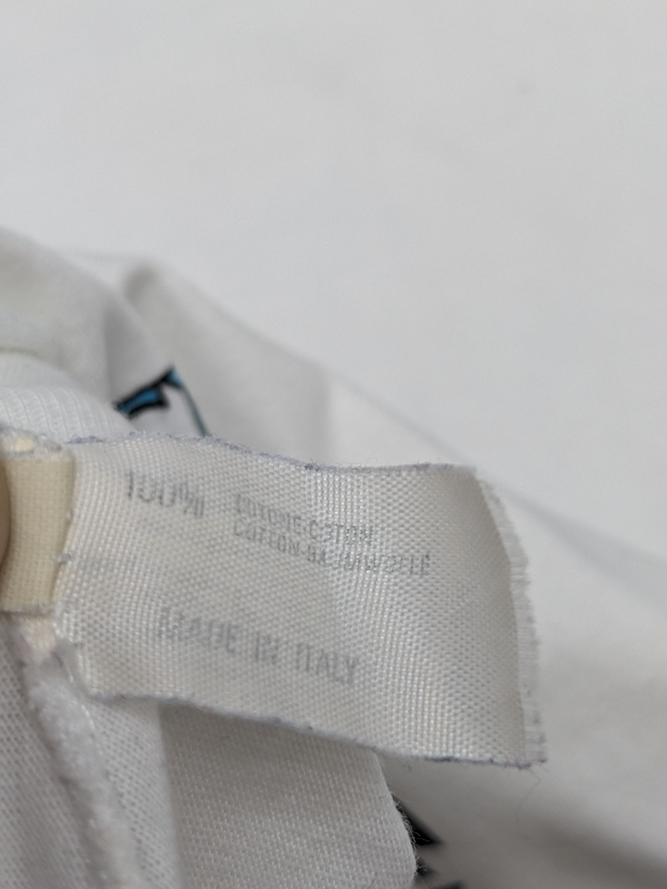 Yves Saint Laurent VINTAGE YVES SAINT LAURENT TSHIRT Size US L / EU 52-54 / 3 - 10 Thumbnail