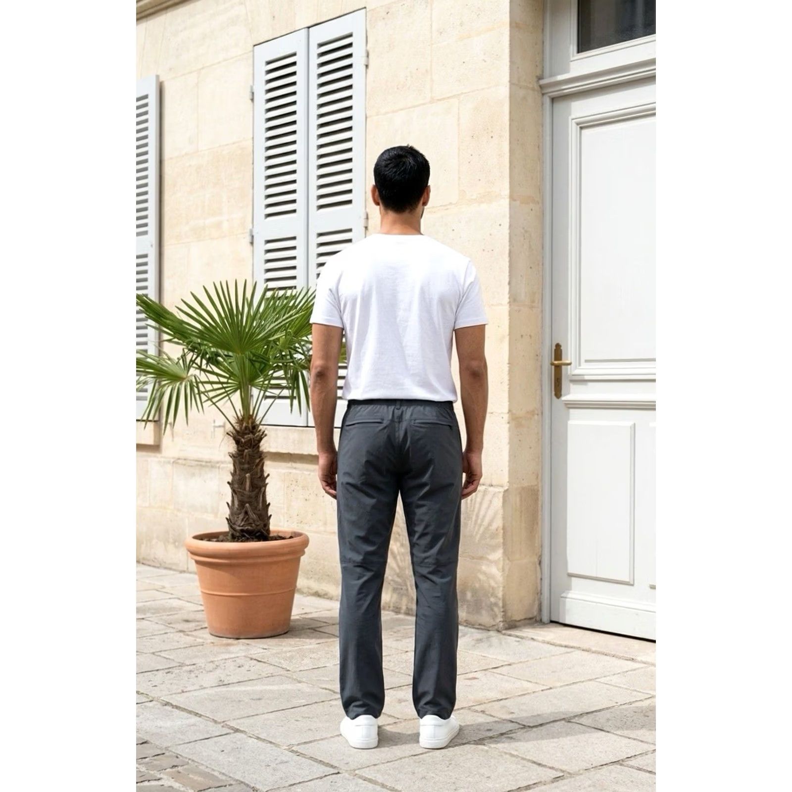Lululemon Lululemon Pants Gray Joggers Mens Size 38 LM5485SE40118 Athletic Pants Mens 38 Gray Jogger Pockets Stretch Lightweight Regular Inseam 29"} Size US 38 / EU 54 - 3 Thumbnail