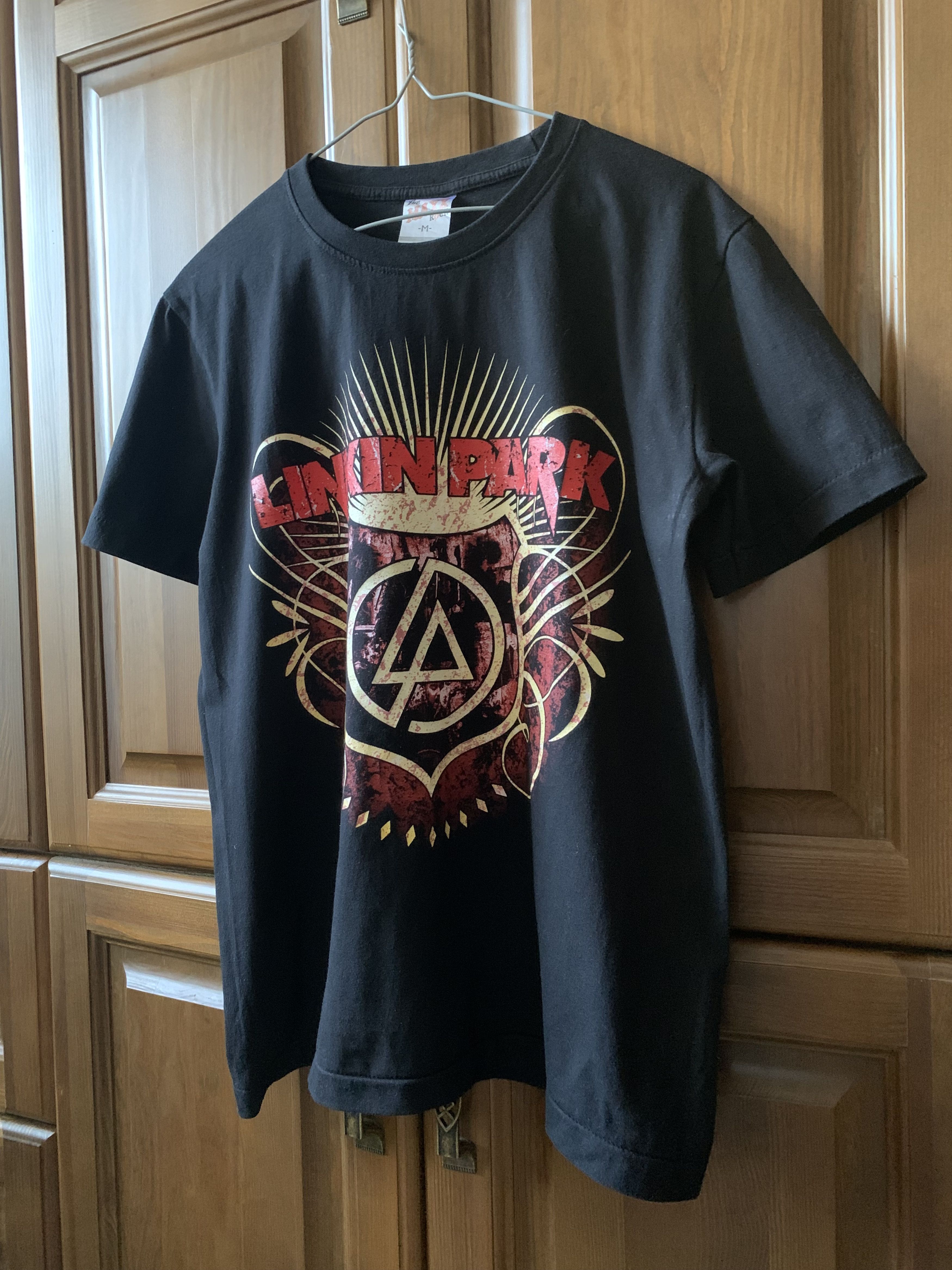 Band Tees Linkin Park The Maxx Rock Tee Black Size M Big Logo Size US M / EU 48-50 / 2 - 1 Thumbnail