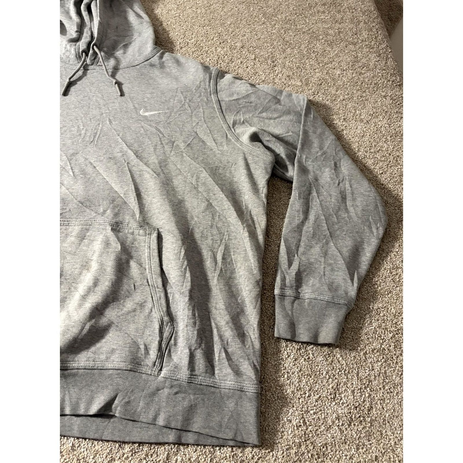 Nike Nike Hoodie Mens 2XL Gray Pullover Fleece Sweatshirt Swoosh Logo Kangaroo Pocket Crew Neck Long Sleeve Size US XXL / EU 58 / 5 - 5 Thumbnail
