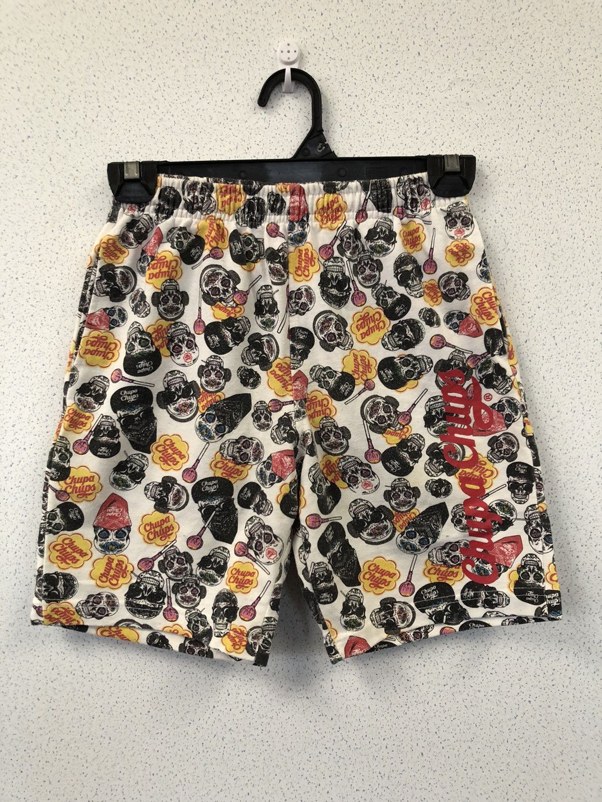 Japanese Brand Chupa Chups Skull Short Pant Size US 26 / EU 42 - 1 Thumbnail