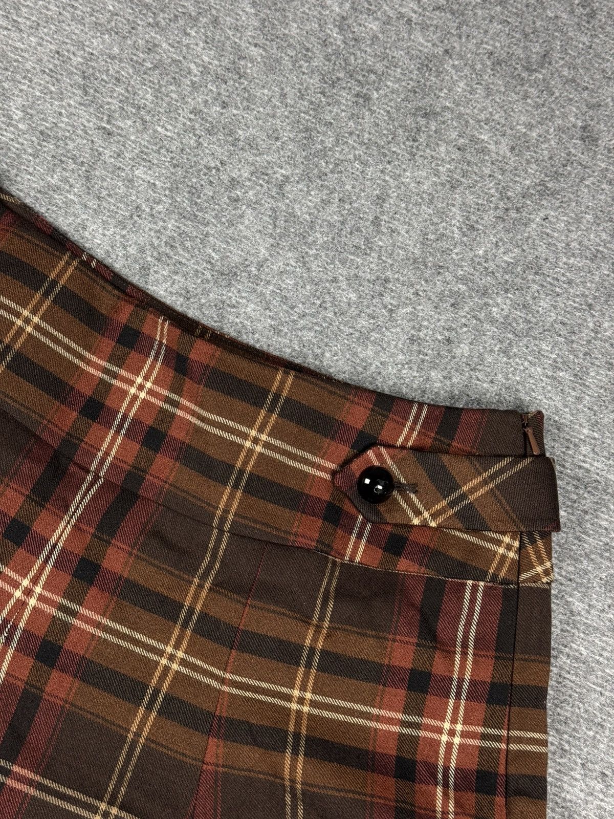 Karen Millen Avant garde Karen Millen checked skirt Size 30" / US 8 / IT 44 - 4 Thumbnail