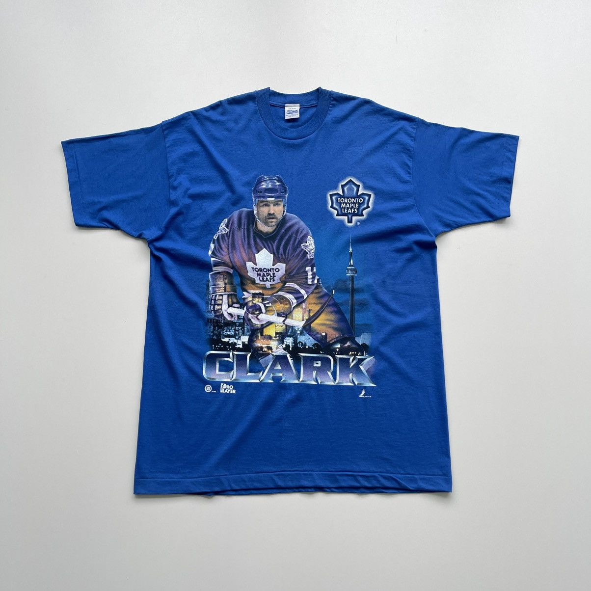 NHL × Salem Sportswear × Vintage Salem Sportswear Toronto Maple Leafs #17 1996 NHL T-Shirt Size US XL / EU 56 / 4 - 1 Thumbnail