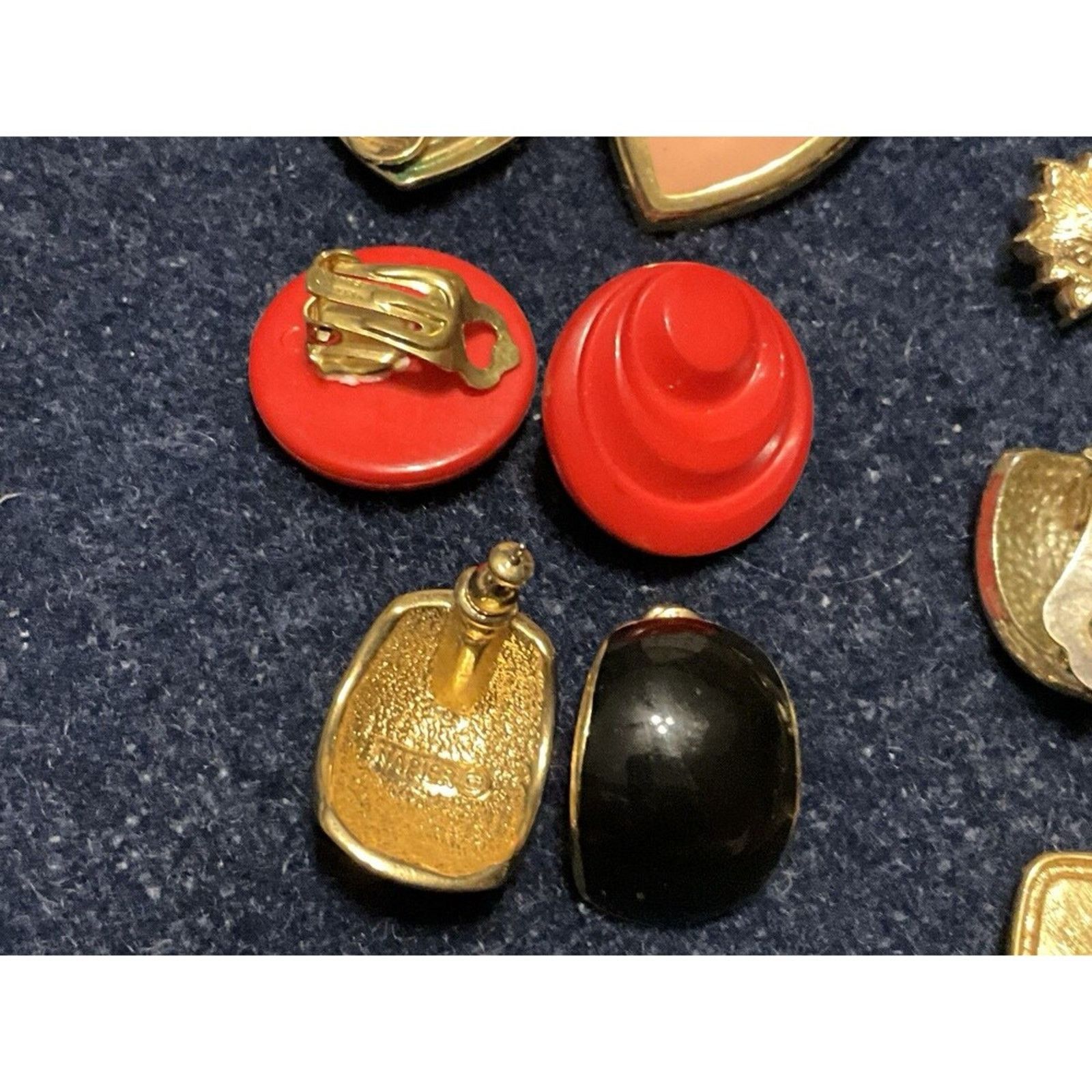Other 6 Pairs 80’s & 90’s Lot Of Earrings Size ONE SIZE - 9 Thumbnail