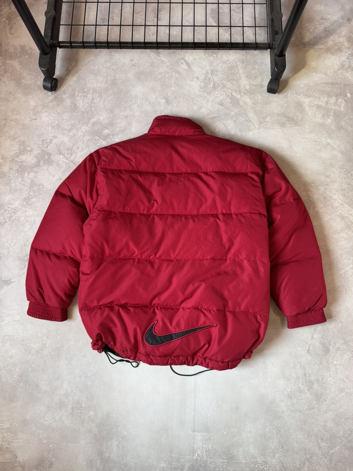 Nike Vintage Nike Big Swoosh Y2k Red Down Puffer Jacket Size US S / EU 44-46 / 1 - 16 Thumbnail