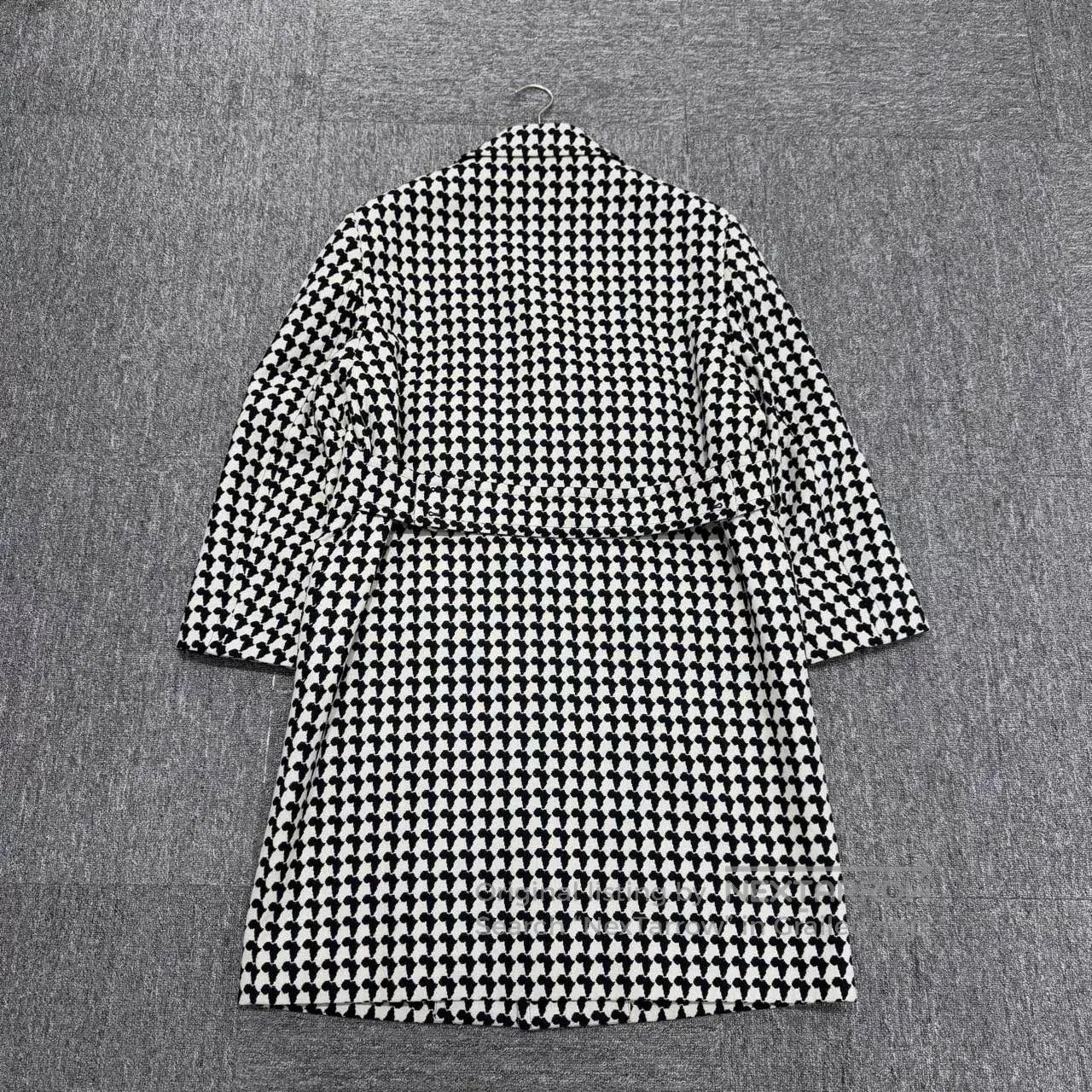 Louis Vuitton louis vuitton houndstooth patterned coat. Size US L / EU 52-54 / 3 - 2 Thumbnail