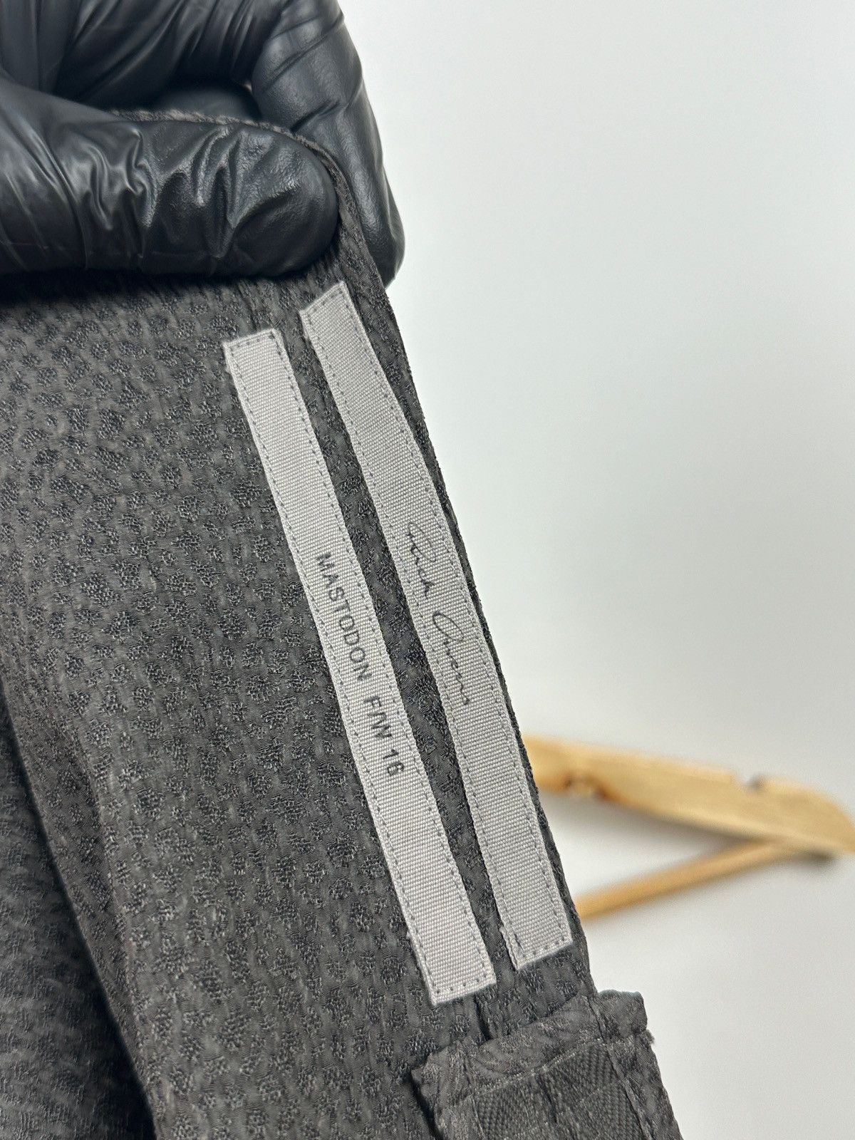 Rick Owens Rick Owens Mastodon FW16 Oversized Zip Sleeveless / Dress Size US M / EU 48-50 / 2 - 23 Thumbnail