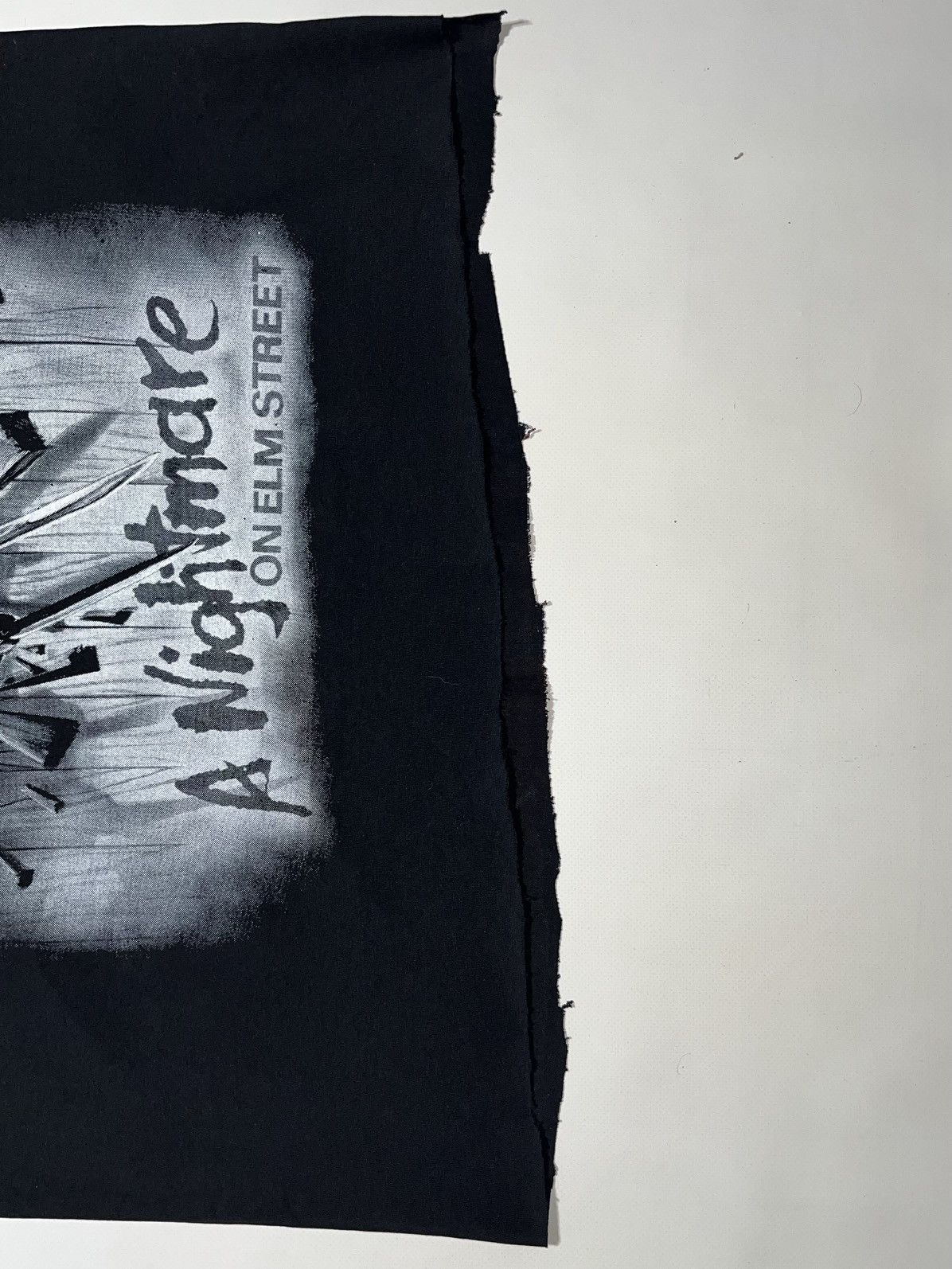 Vintage Vintage A Nightmare on elm street cropped ss t-shirt bootleg Size US XL / EU 56 / 4 - 8 Thumbnail