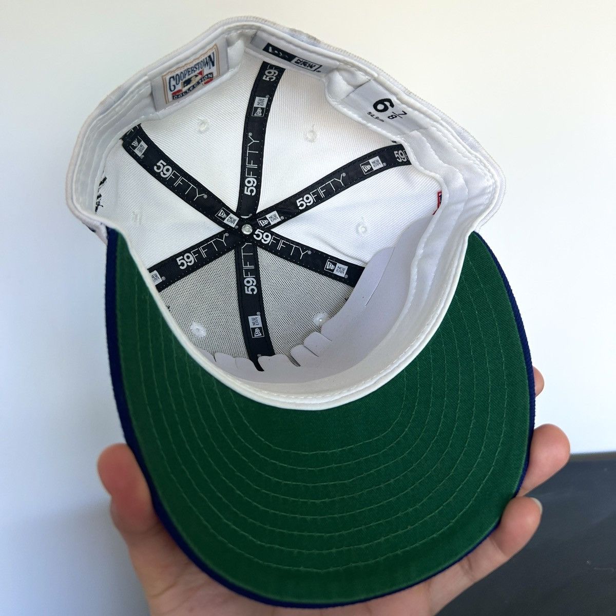 New Era *6 7/8* 1-of-1 NEW ERA Los Angeles Dodgers Exclusive Fitted Size ONE SIZE - 9 Thumbnail