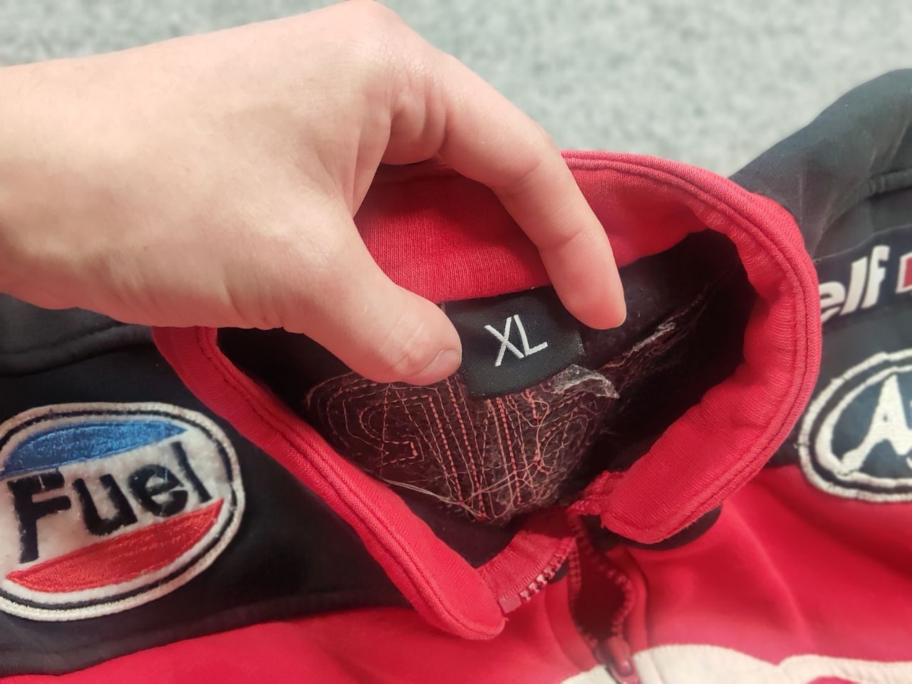Red Bull Vintage Red Bull Fuel Arai Engine Zip Racing Sweatshirt Y2K Size US M / EU 48-50 / 2 - 24 Thumbnail