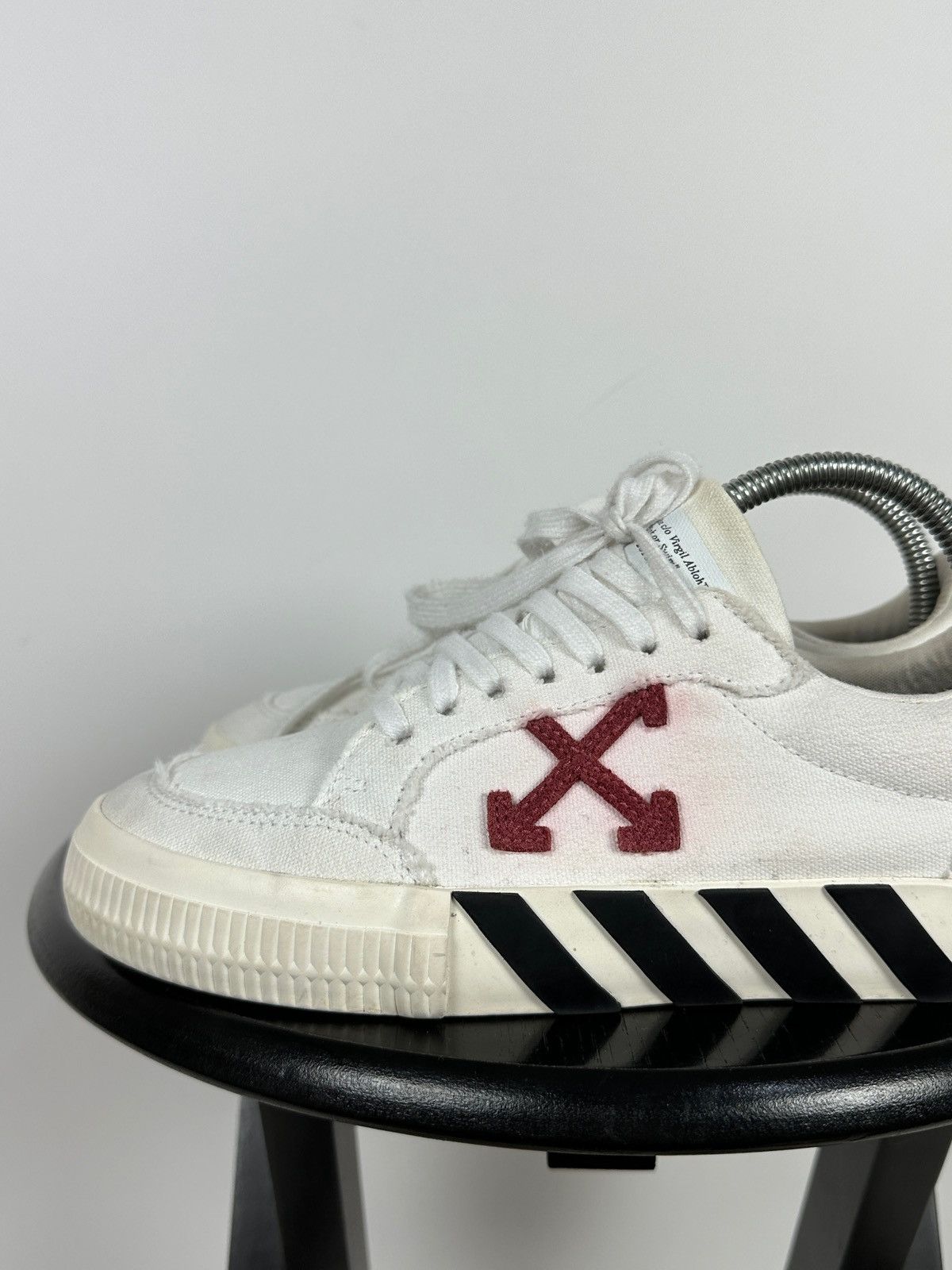 Off-White Off-White Vulcanized Virgil Abloh Low Top Sneakers Size US 8 / IT 38 - 13 Thumbnail
