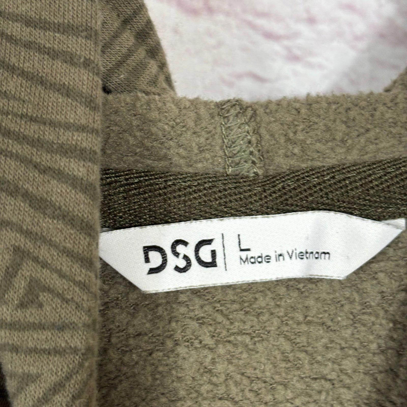 Other DSG Geometric Pattern Hoodie Boys Size L Size US L / EU 52-54 / 3 - 4 Thumbnail