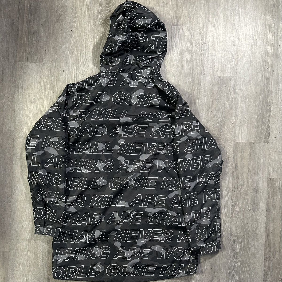 Bape BAPE Windbreaker Size US M / EU 48-50 / 2 - 3 Thumbnail
