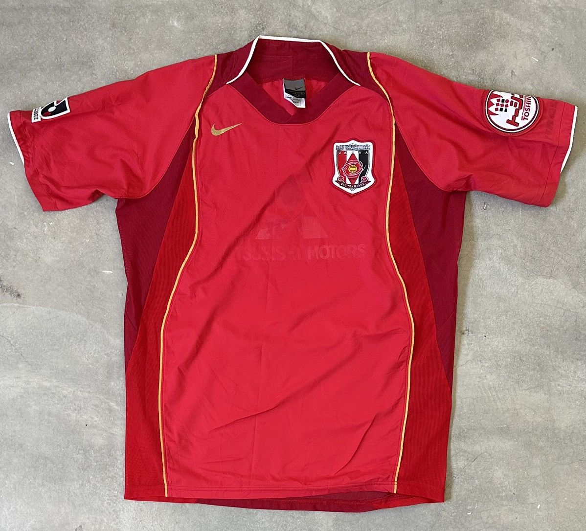 Nike VINTAGE NIKE URAWA RED DIAMOND 2004 JLEAGUE JERSEY Size US L / EU 52-54 / 3 - 1 Thumbnail