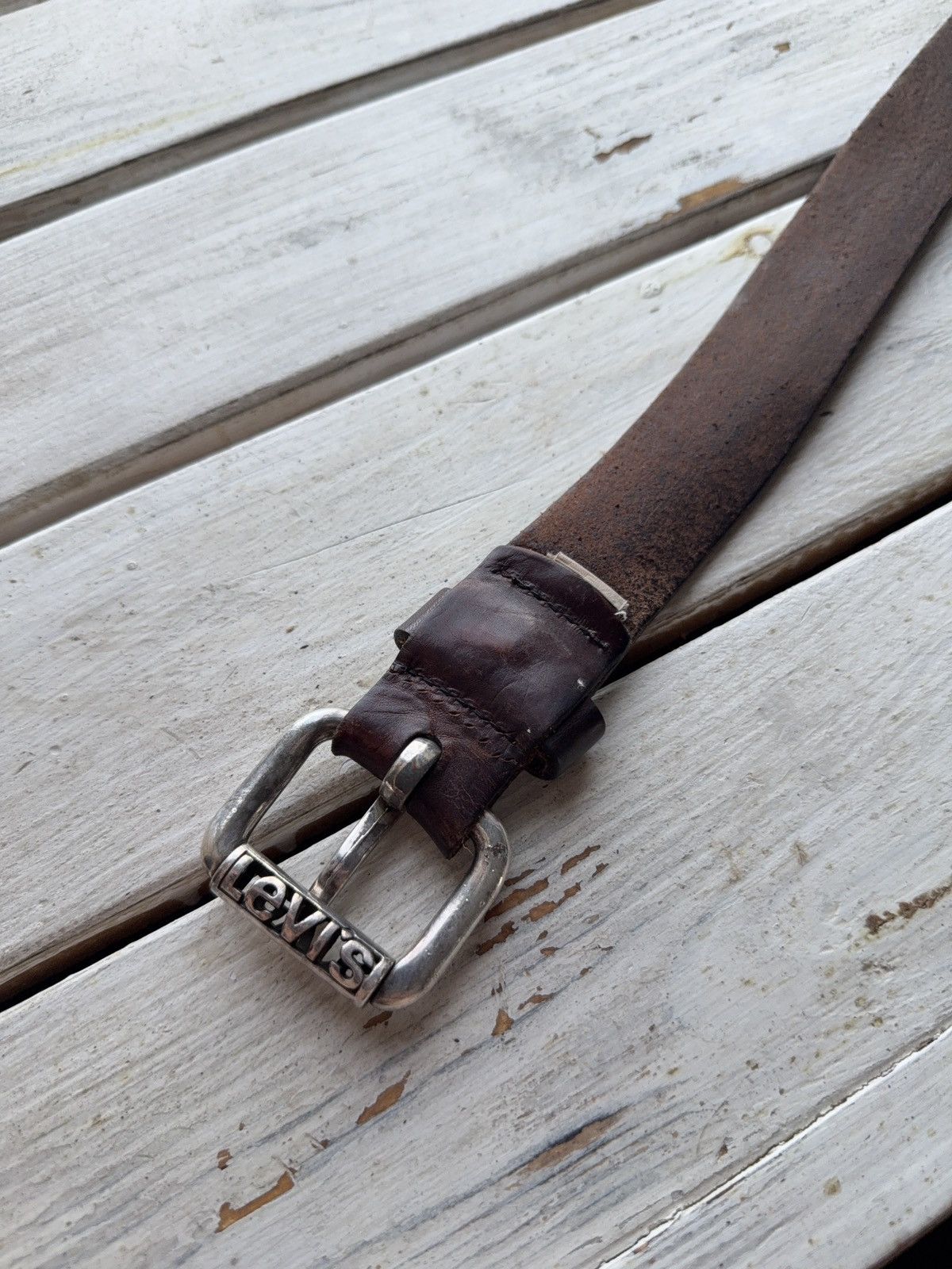 Levi's Vintage Levi’s Brown Leather Belt with Logo Buckle Y2K Style Size ONE SIZE - 6 Thumbnail