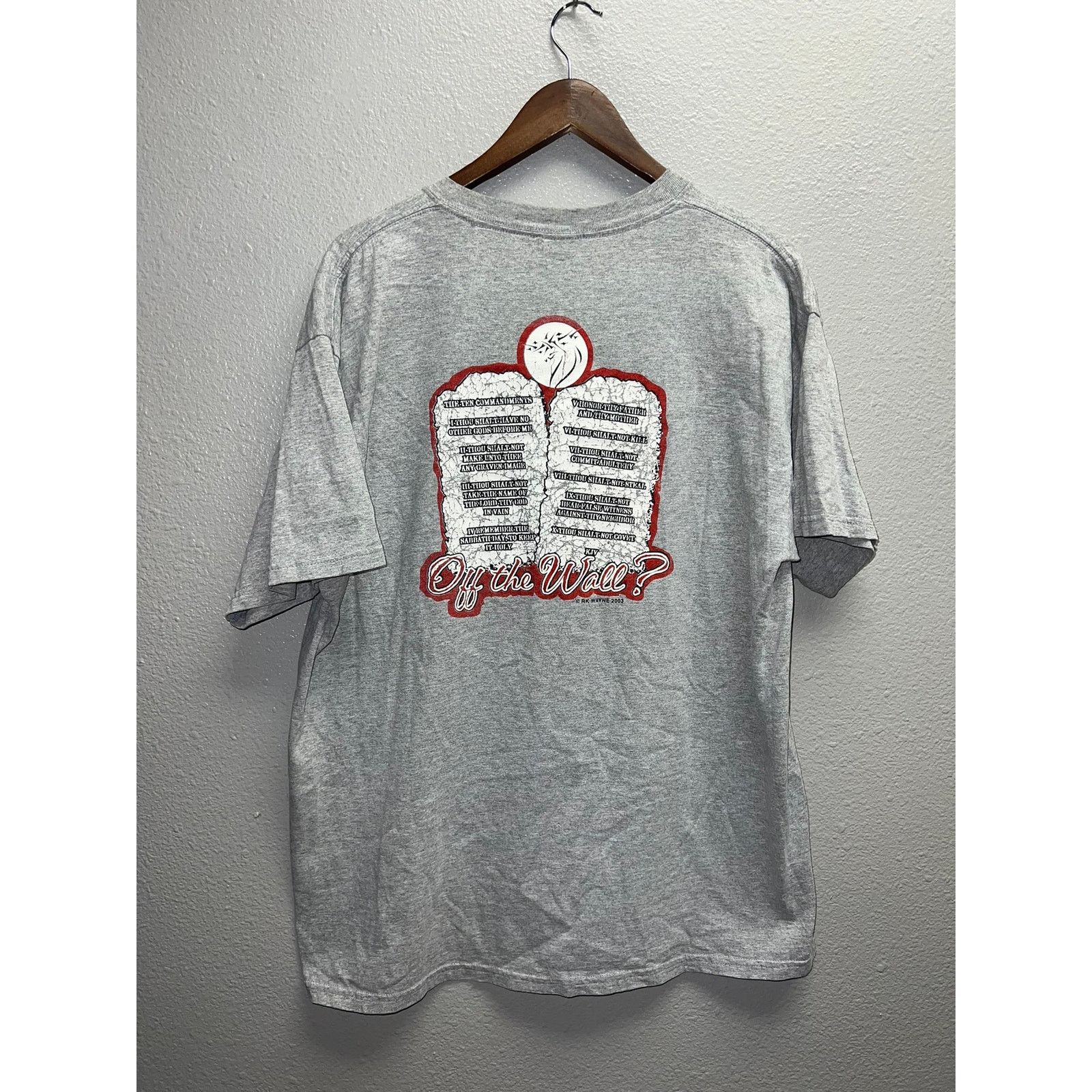 Gildan Vintage 10 Commandments Shirt Mark 12:29-31 Jesus XL Size US XL / EU 56 / 4 - 5 Thumbnail