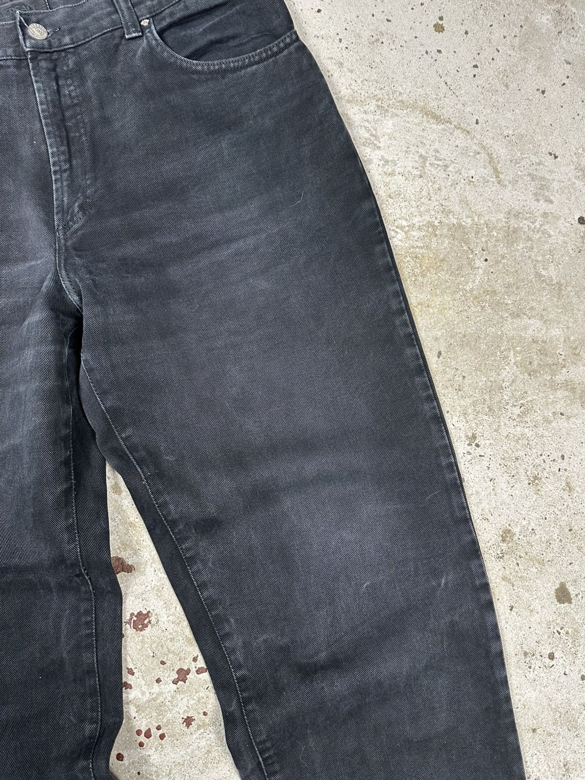 Versace × Versace Jeans Couture × Vintage Vintage Y2K Versace Jeans Couture Washed Black Denim Pants Size US 36 / EU 52 - 13 Thumbnail