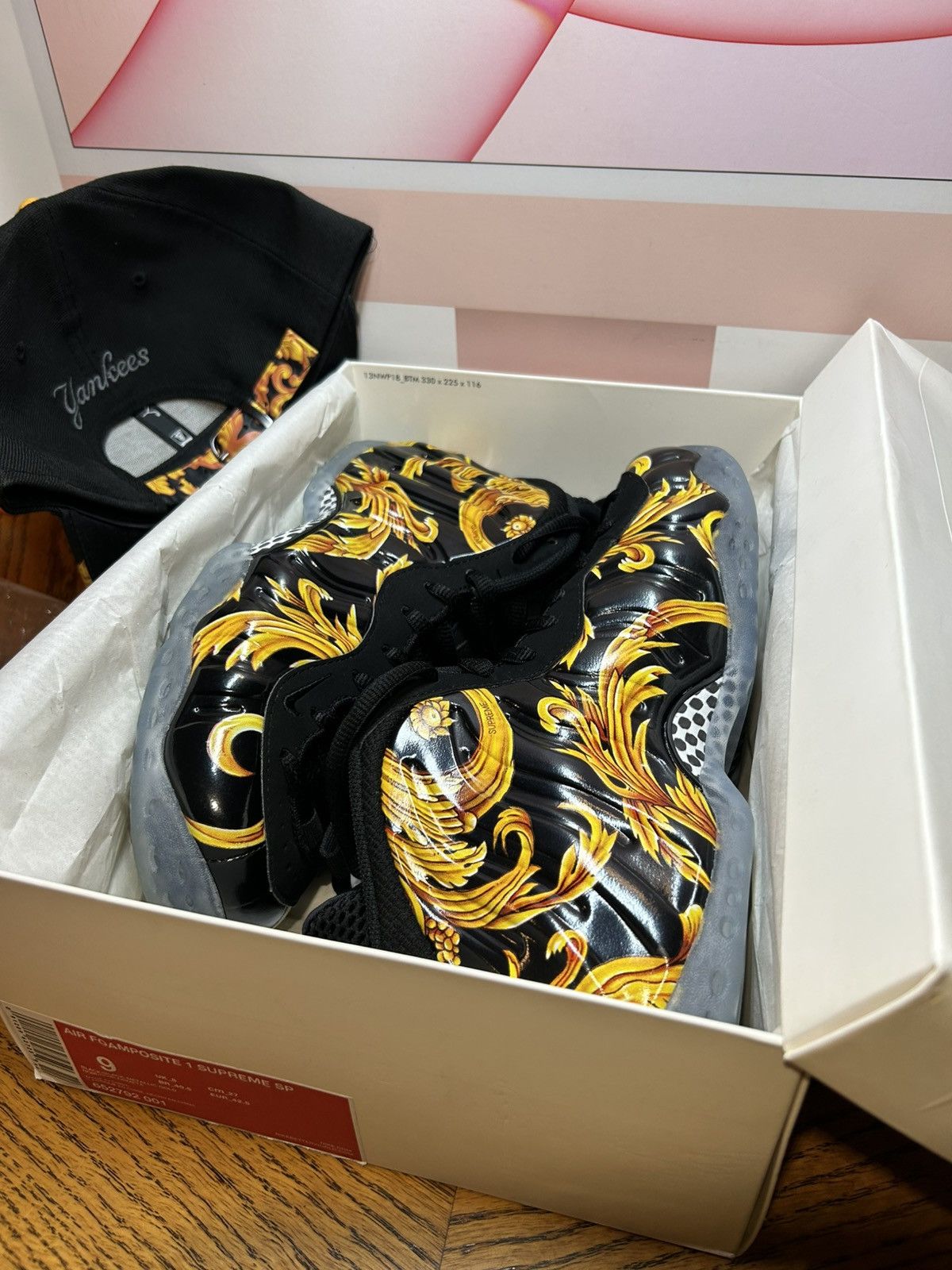 Nike × Supreme Size 9 - Supreme x Nike Air Foamposite One SP Black 2014 Size US 9 / EU 42 - 5 Thumbnail