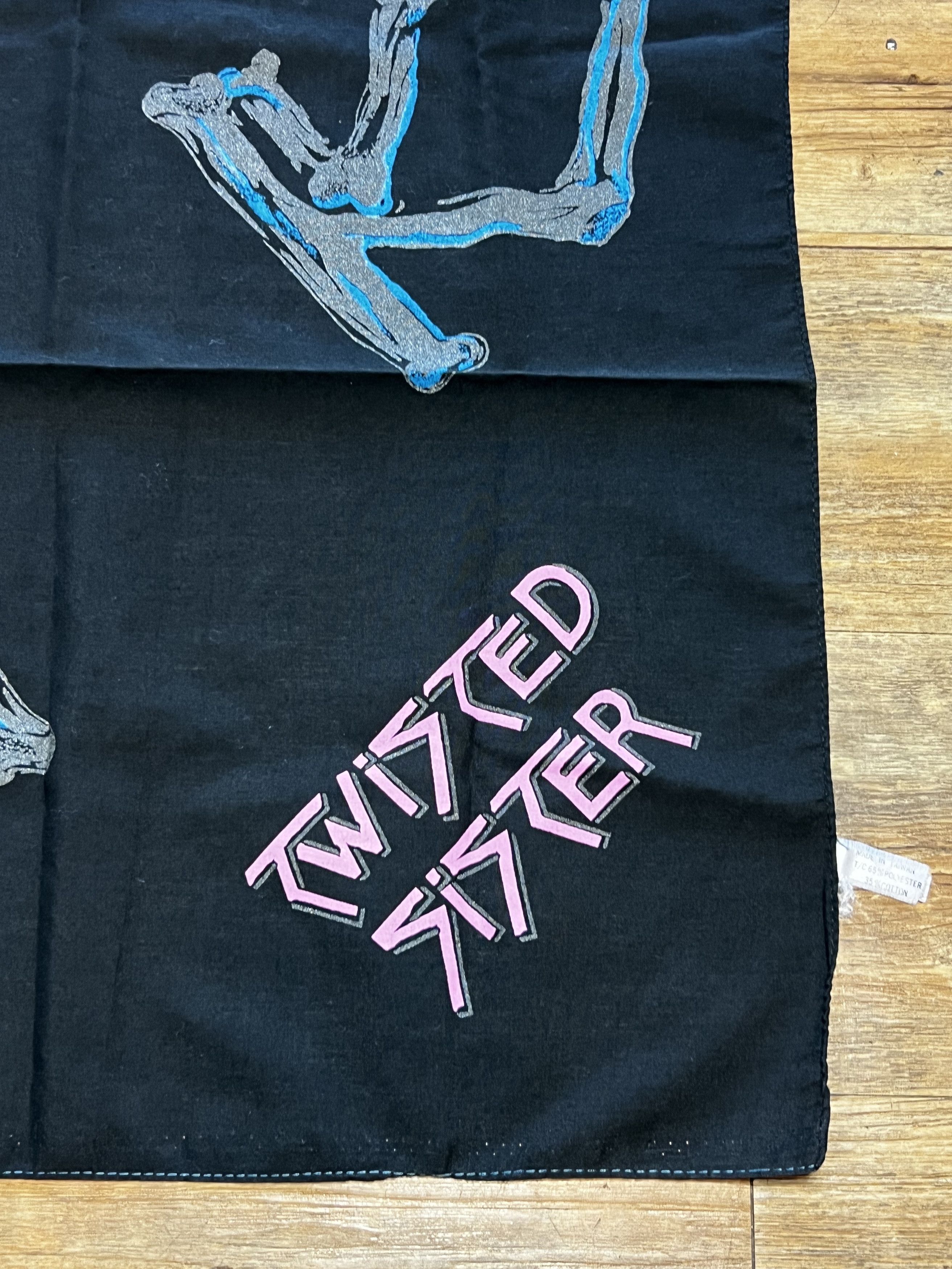 Vintage Vintage 1980's Twisted Sister Logo Bandana Size ONE SIZE - 4 Thumbnail