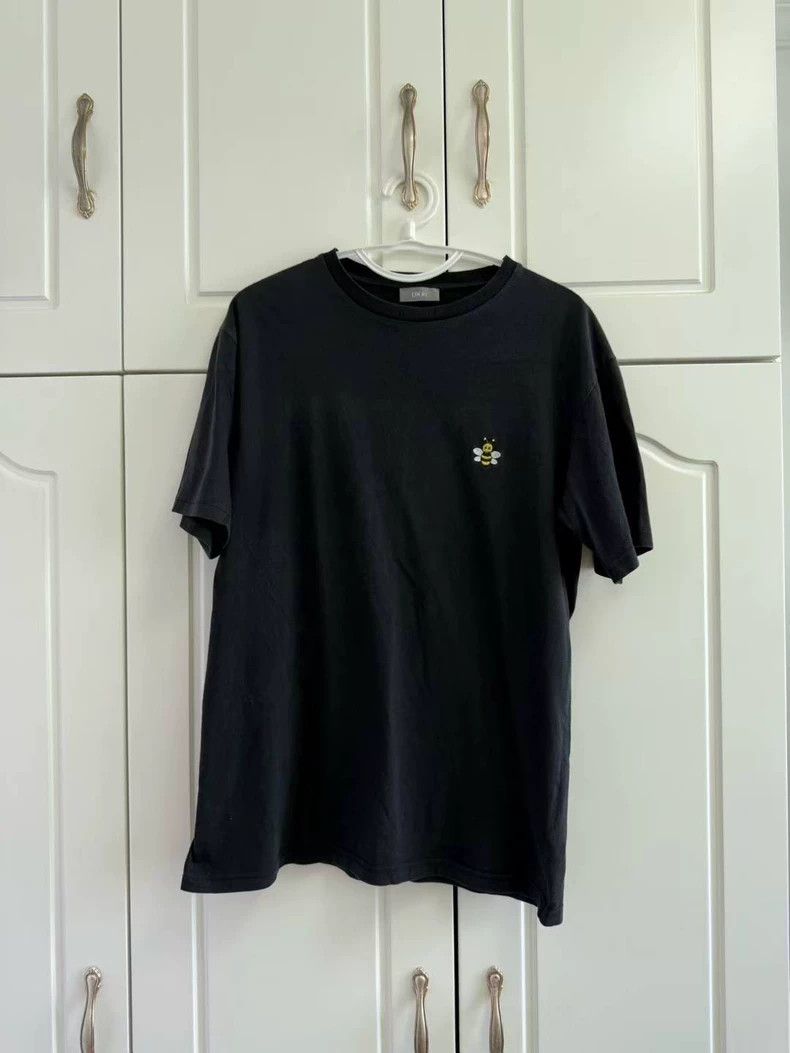 Dior Dior Small Bee Short Sleeve T-shirt Size US S / EU 44-46 / 1 - 1 Thumbnail