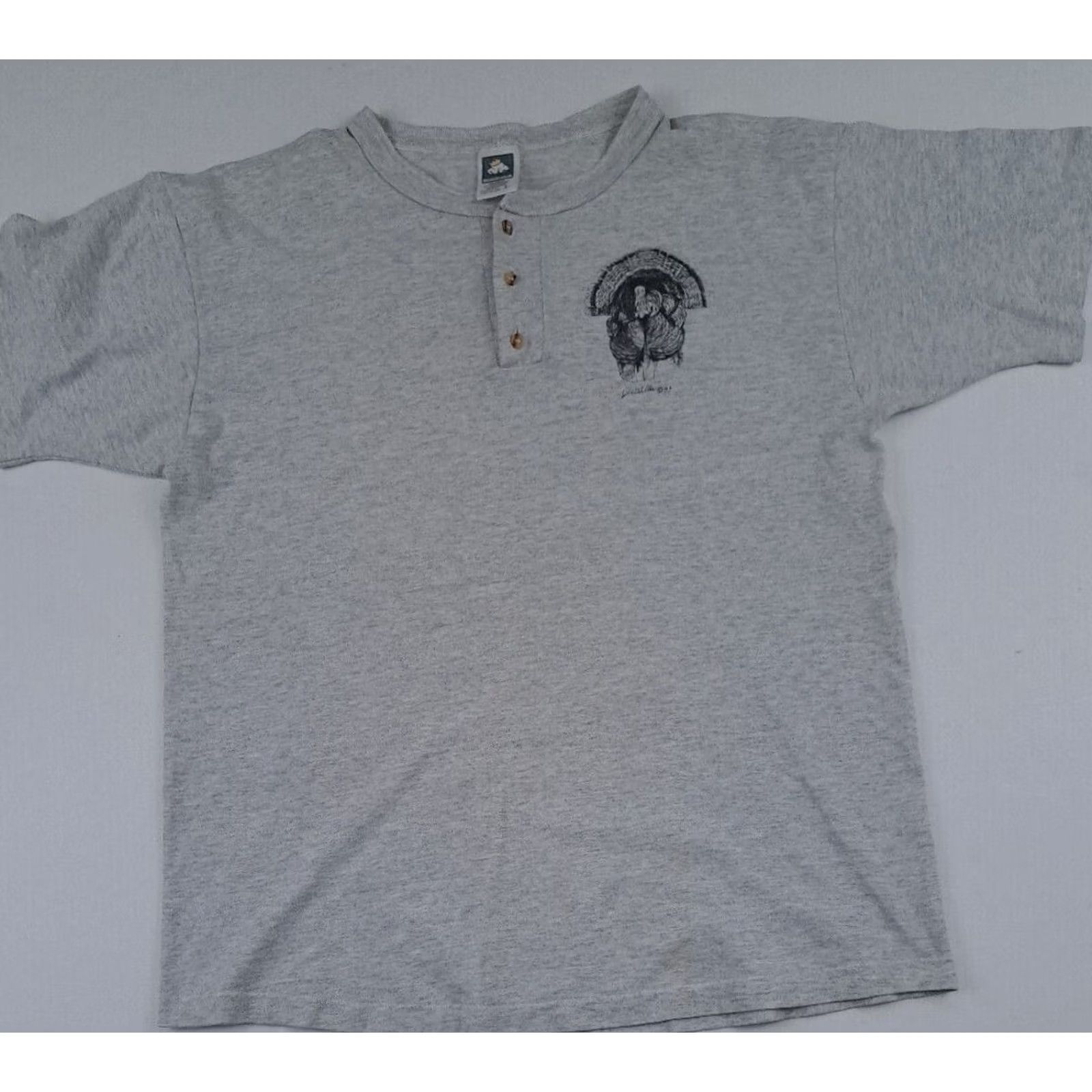 Vintage Pre-Owned Turkey Wildlife Art Print T-Shirt LG Cotton Delux 1993 1/4 Button Short Sleeve Gray Unisex Adults Regular Size L Mens Womens Size US L / EU 52-54 / 3 - 2 Thumbnail