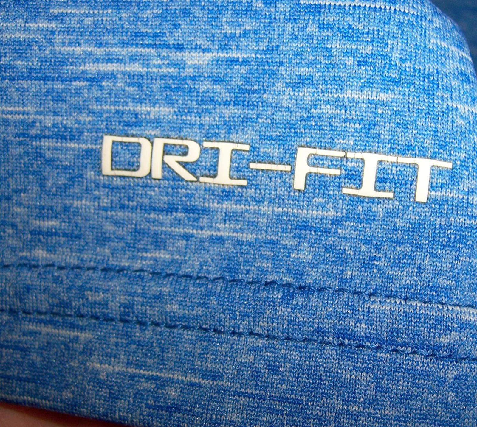 Nike Nike Men's Dri-FIT UPF 40+ Hydroguard swim t-shirt - Large Size US L / EU 52-54 / 3 - 5 Thumbnail