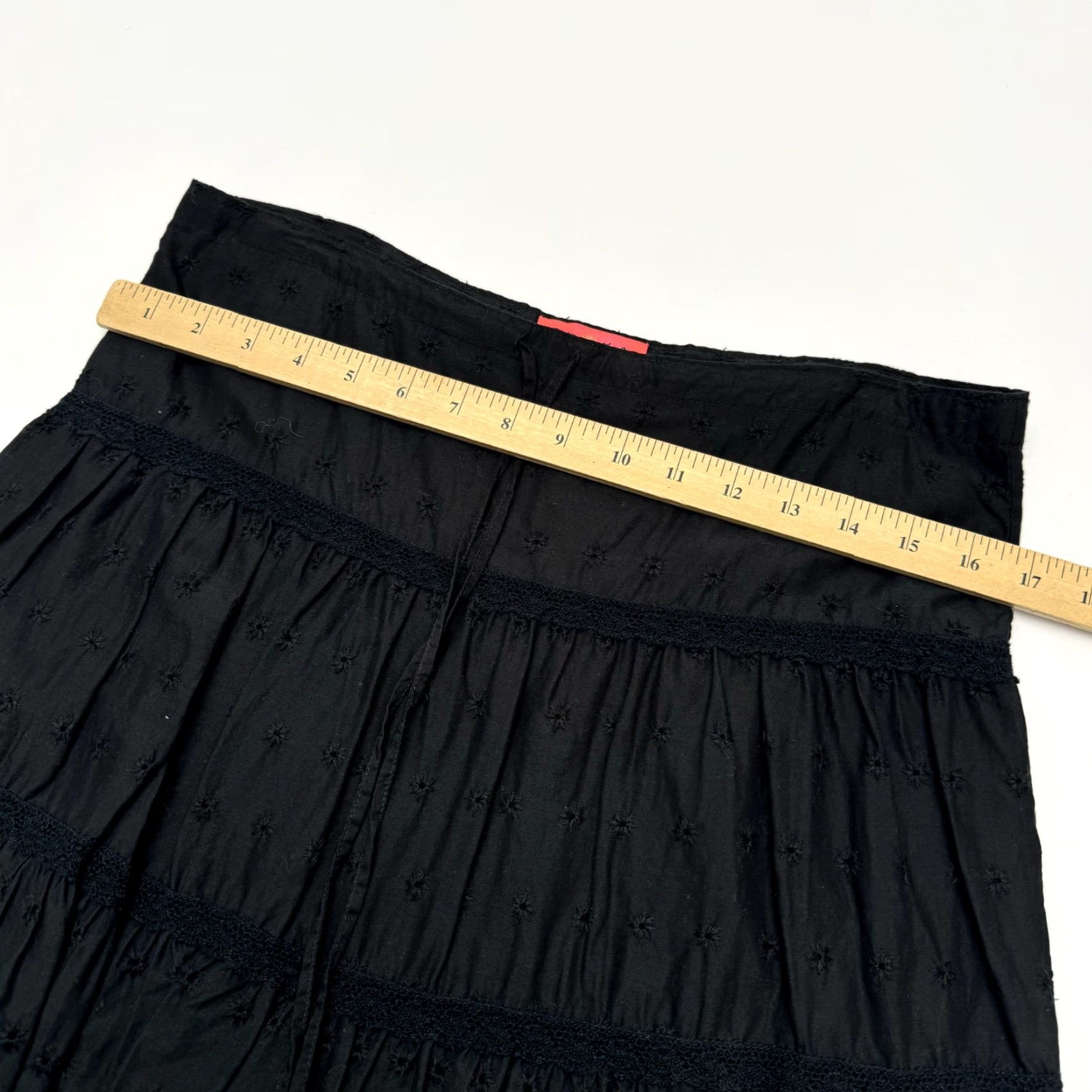 Juicy Couture Juicy Couture Skirt Womens Short Lace Cotton Drawstring Black Med/Large Retro Y2K Mini Start supporting searchability Size 32" / US 10 / IT 46 - 5 Thumbnail