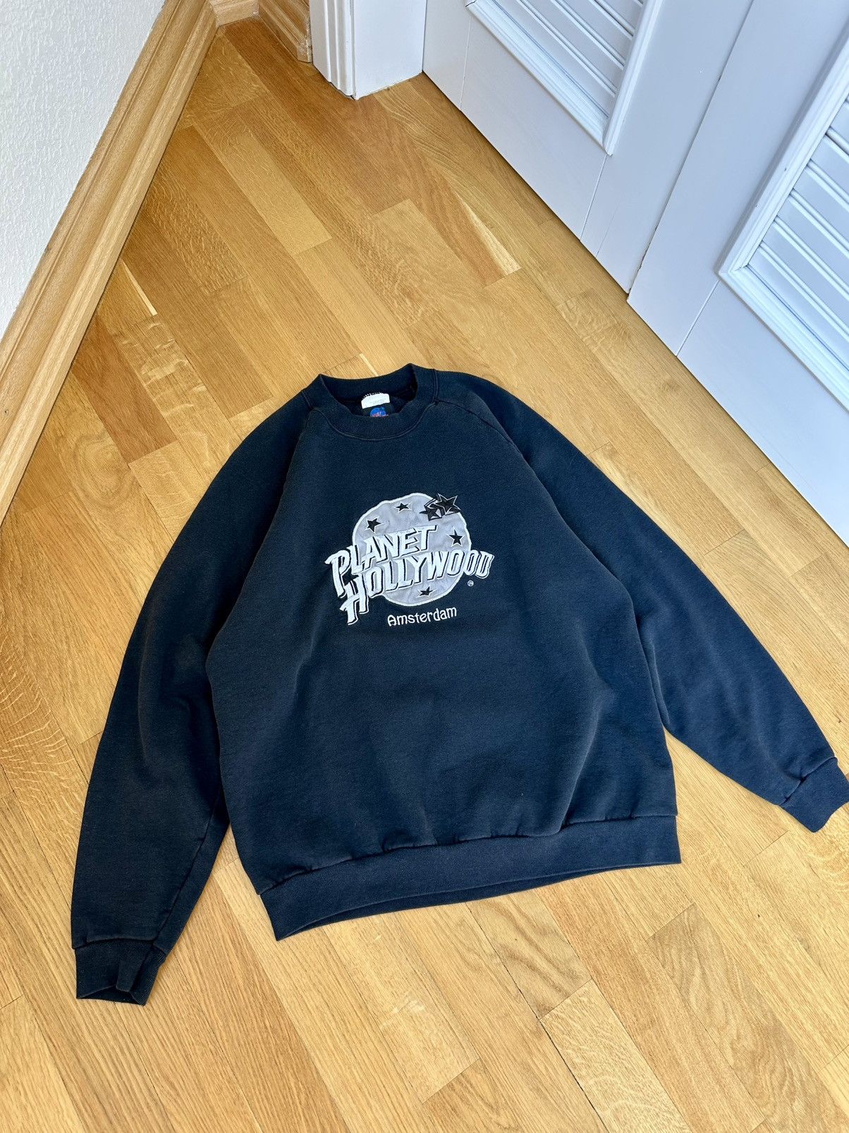 Planet Hollywood England Vintage 90’s Planet Hollywood Sweatshirt Amsterdam Size US L / EU 52-54 / 3 - 1 Thumbnail