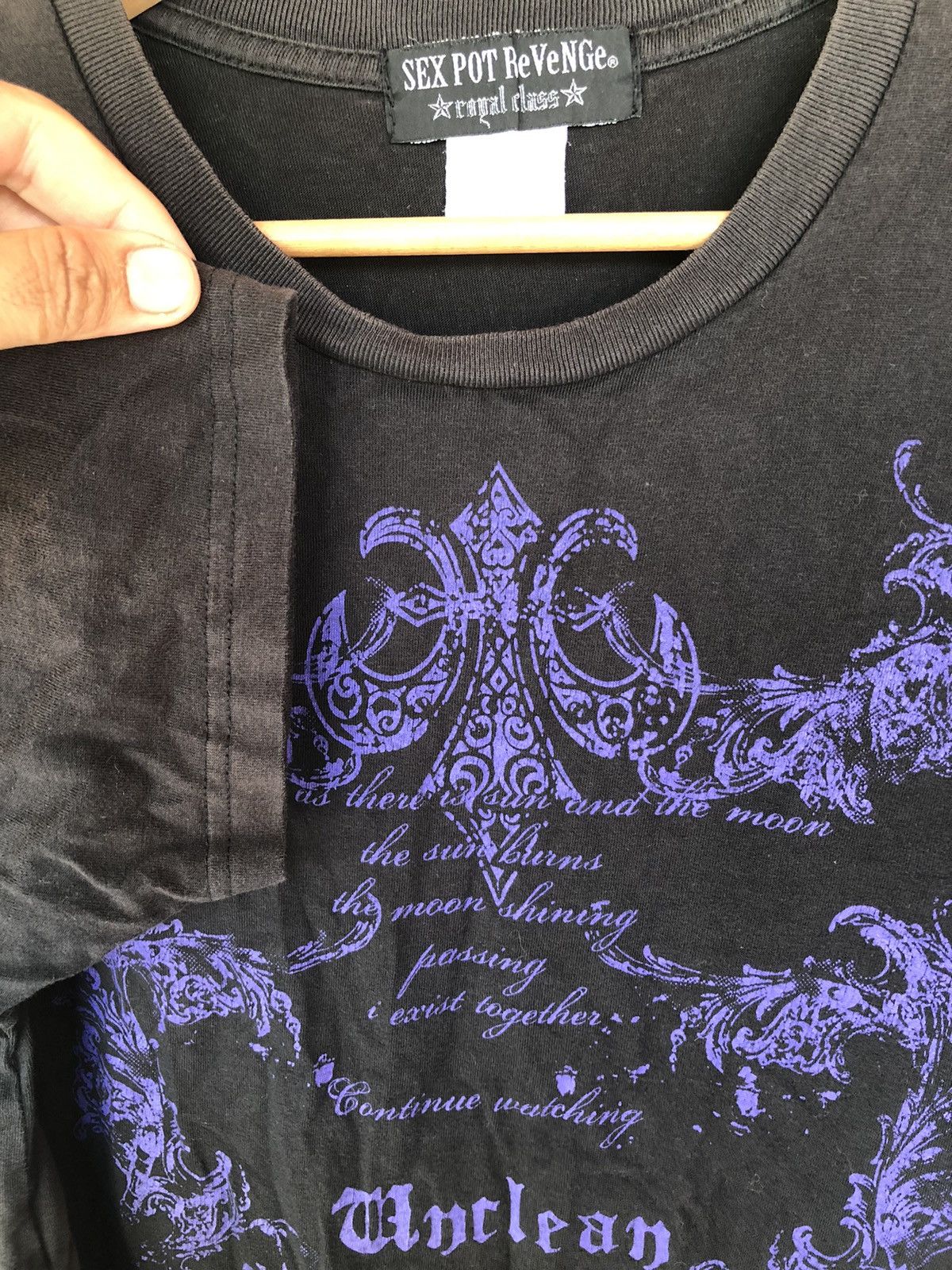Japanese Brand Vintage Sex Pot Revenge Royal Class Shirt Tee Size US L / EU 52-54 / 3 - 6 Thumbnail