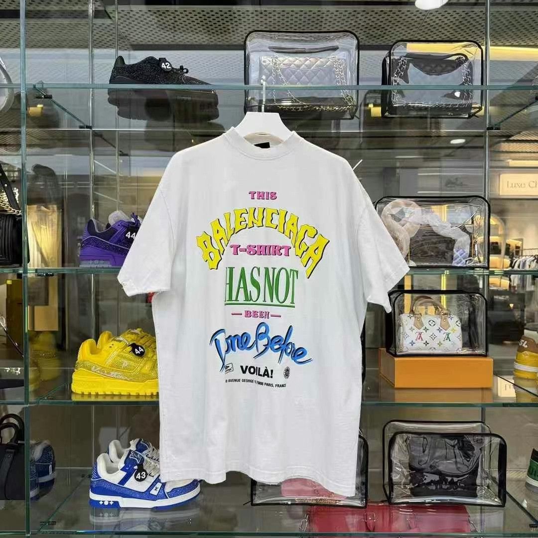 Balenciaga BALENCIAGA SS25 Colorful Foam Print Cotton T-shirt Size US L / EU 52-54 / 3 - 1 Thumbnail