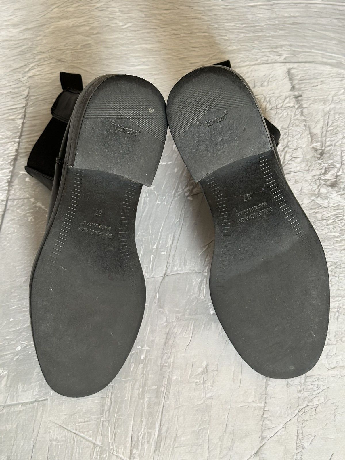 Balenciaga 🔥Balenciaga Chelsea Boots Size US 7 / IT 37 - 6 Thumbnail