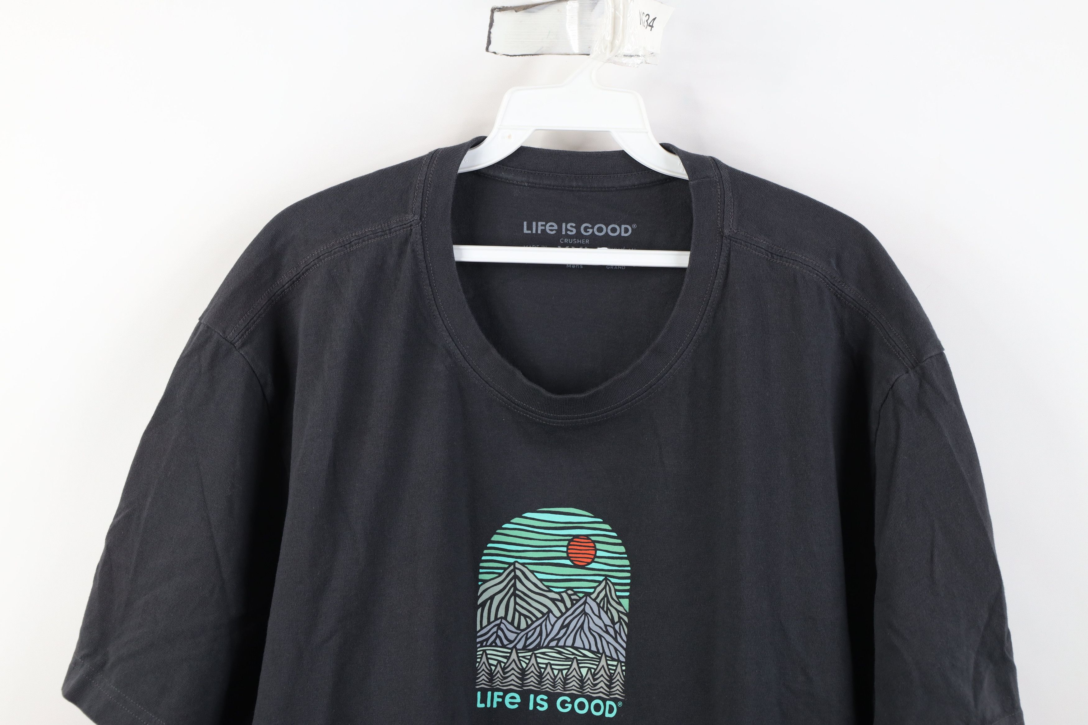 Life is Good Life Is Good Spell Out Mountain Nature Short Sleeve T-Shirt Size US XXL / EU 58 / 5 - 2 Thumbnail
