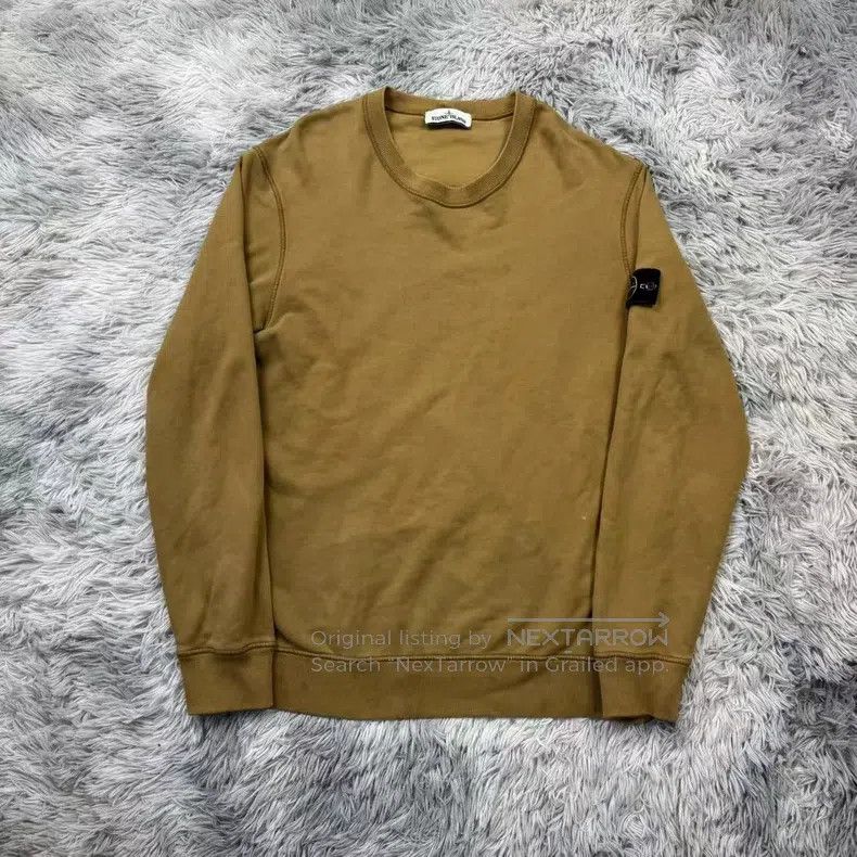 Stone Island Stone Island Basic Round Neck Sweatshirt Size US XL / EU 56 / 4 - 1 Thumbnail